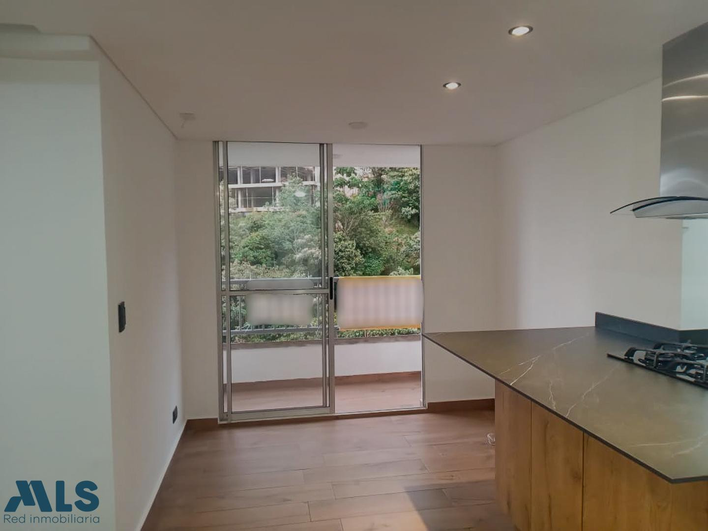 Apartamento en unidad cerrada en sabaneta sabaneta - loma de san jose