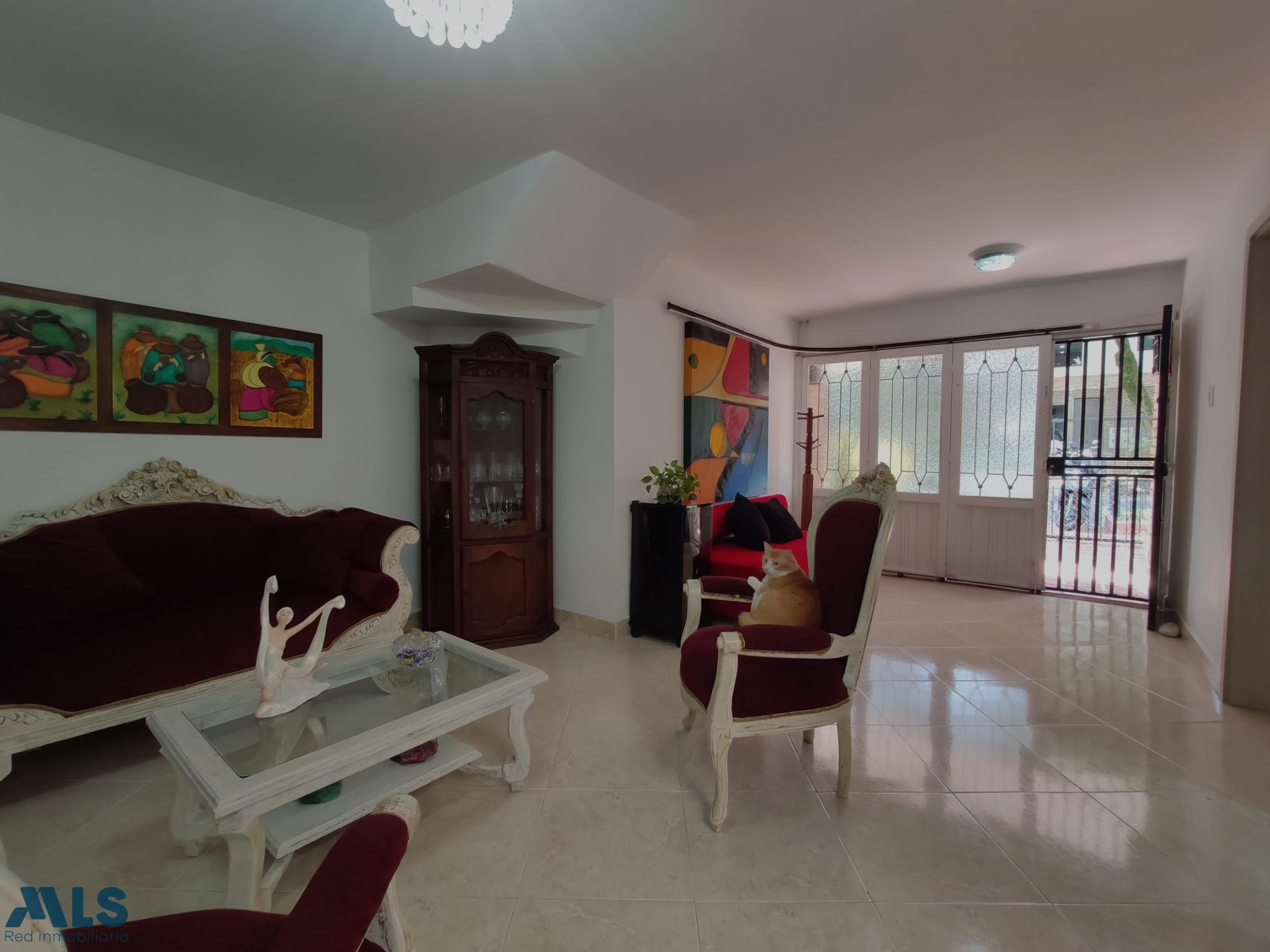 Casa en venta primer piso en Santa Teresita medellin - santa teresita