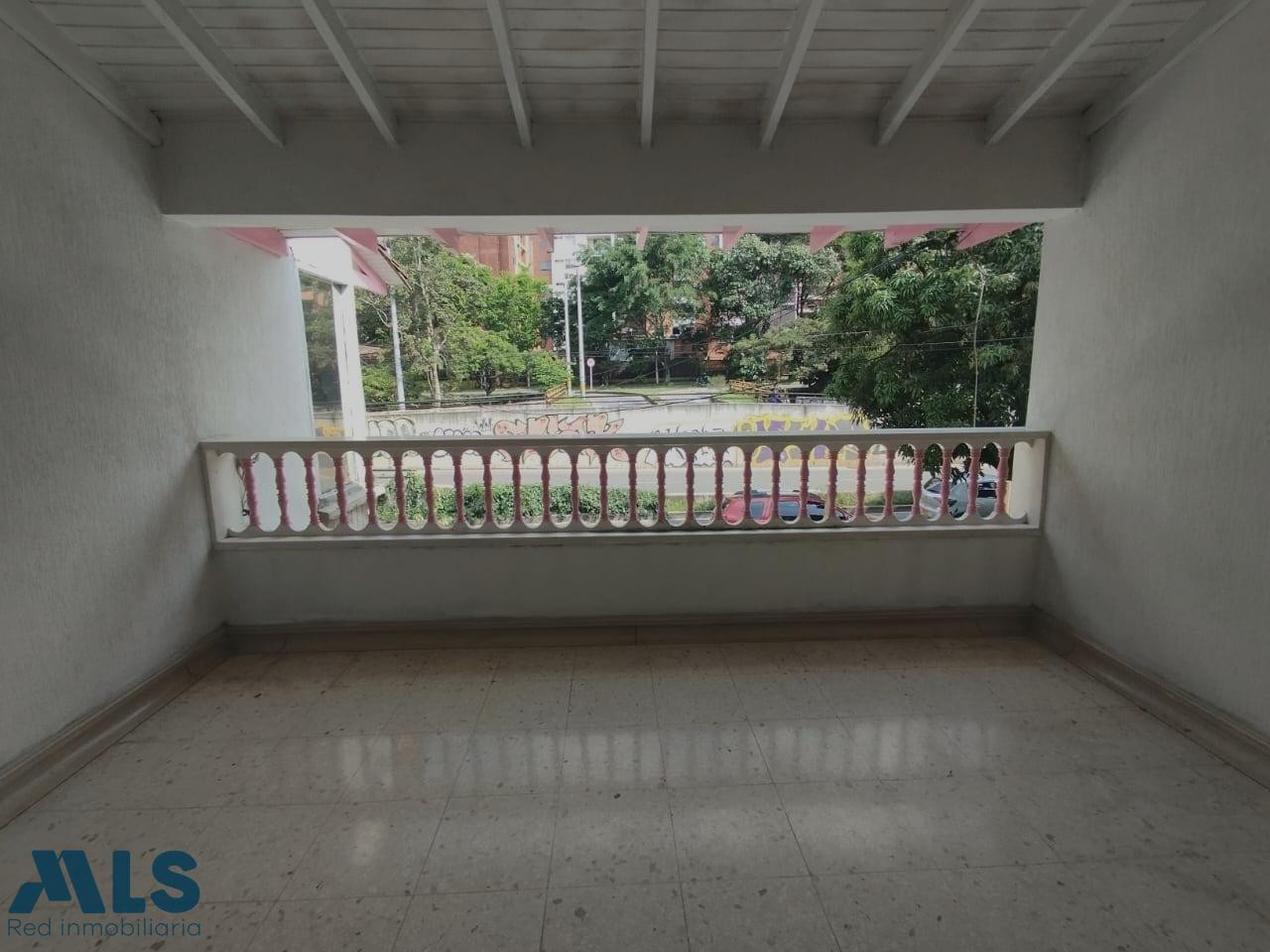 Casa en Envigado - Villagrande a la venta! envigado - villagrande