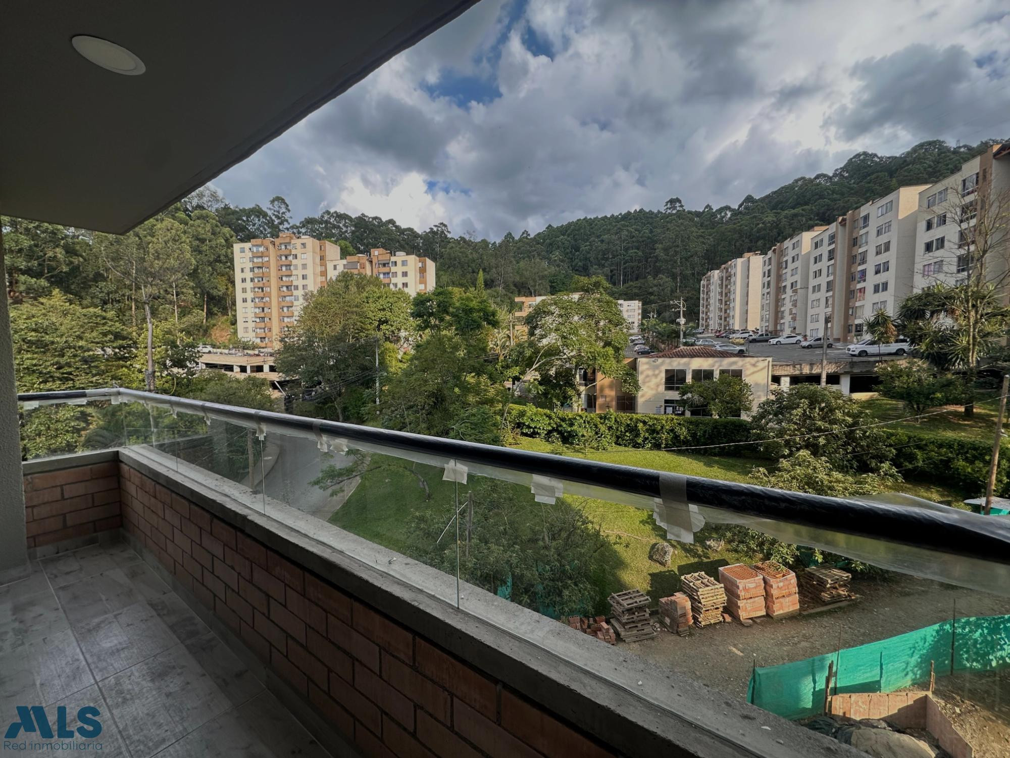 APARTAMENTO PARA ESTRENAR EN LOMA DEL INDIO medellin - loma del indio