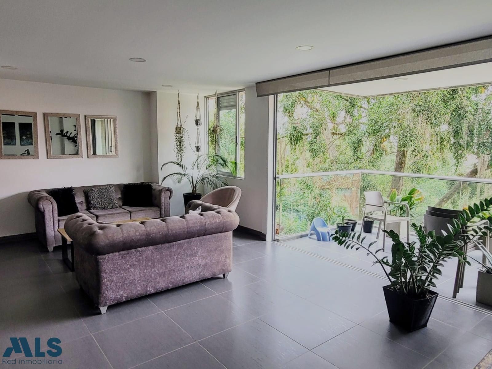 VENTA DE APARTAMENTO EN CALLE CERRADA EN CASTROPOL medellin - castropol