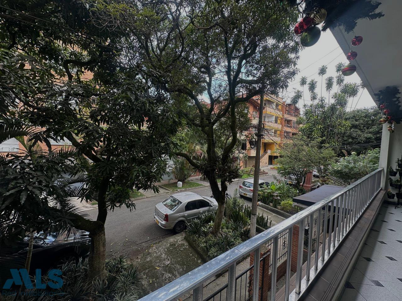 Amplio y cómodo apartamento en venta Envigado envigado - barrio obrero