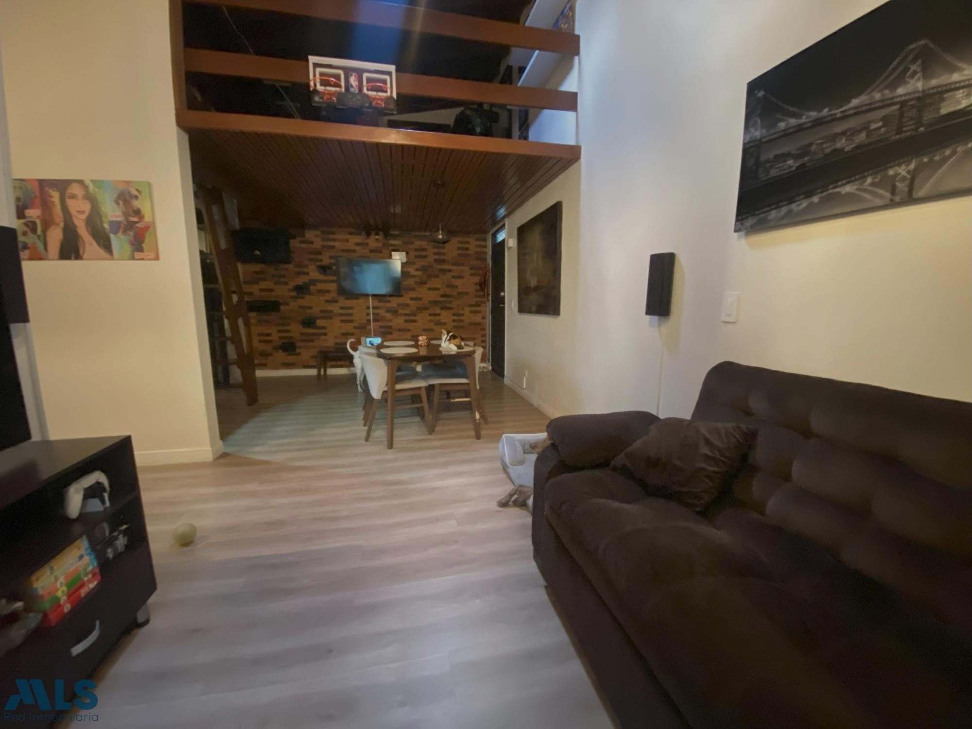 APARTAMENTO EN ZONA PLANA DE ENVIGADO, CERCA A LA AV LAS VEGAS envigado - el portal