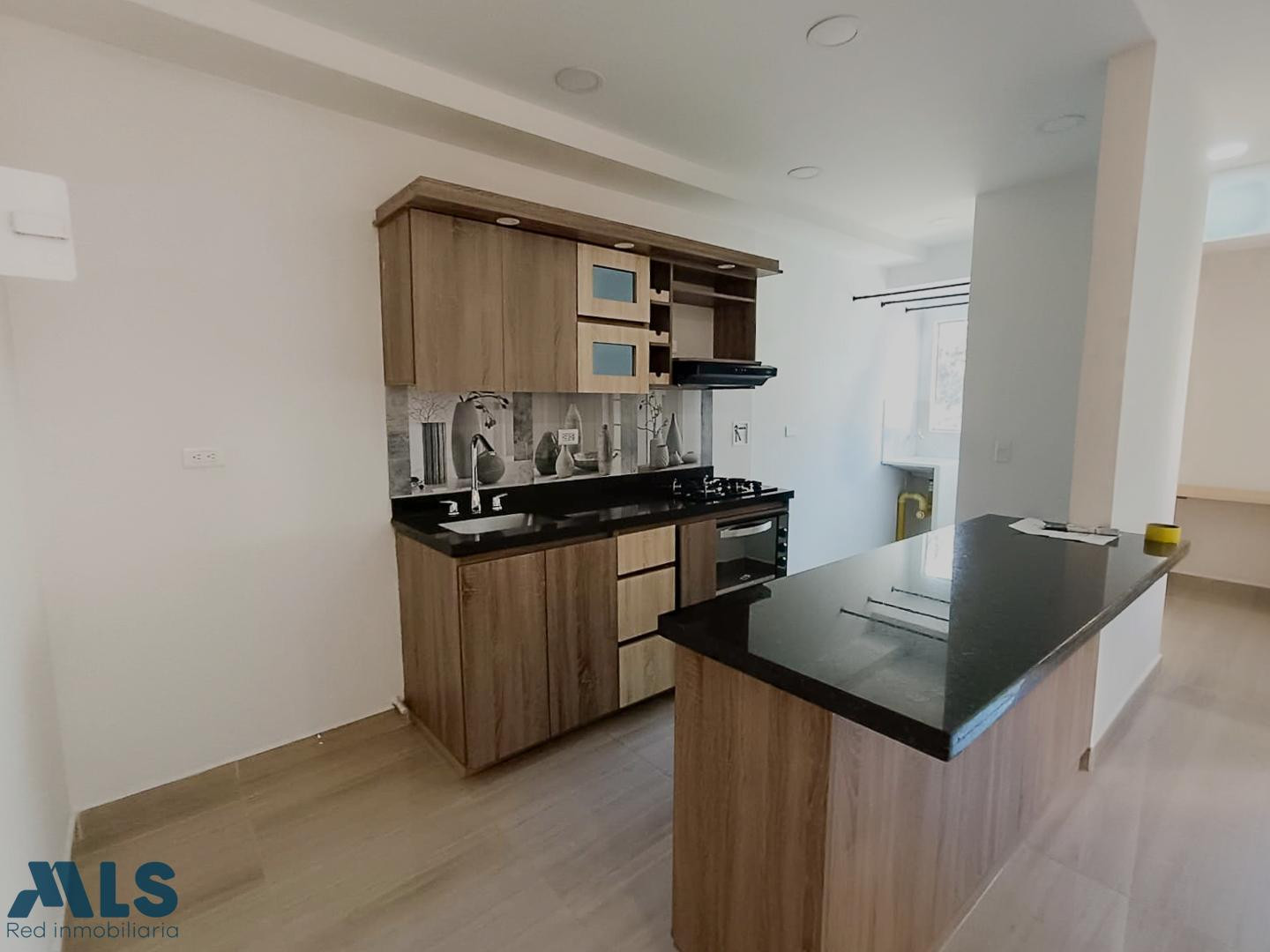 apartamento sexto piso en unidad cerrada bello - navarra