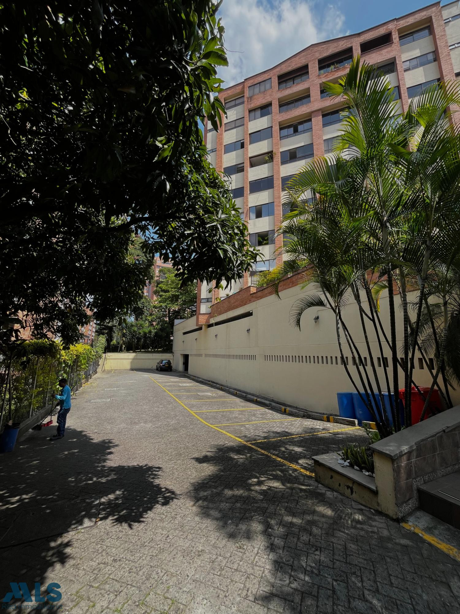 VENTA APARTAMENTO EXCLUSIVO EN EL POBLADO medellin - el poblado
