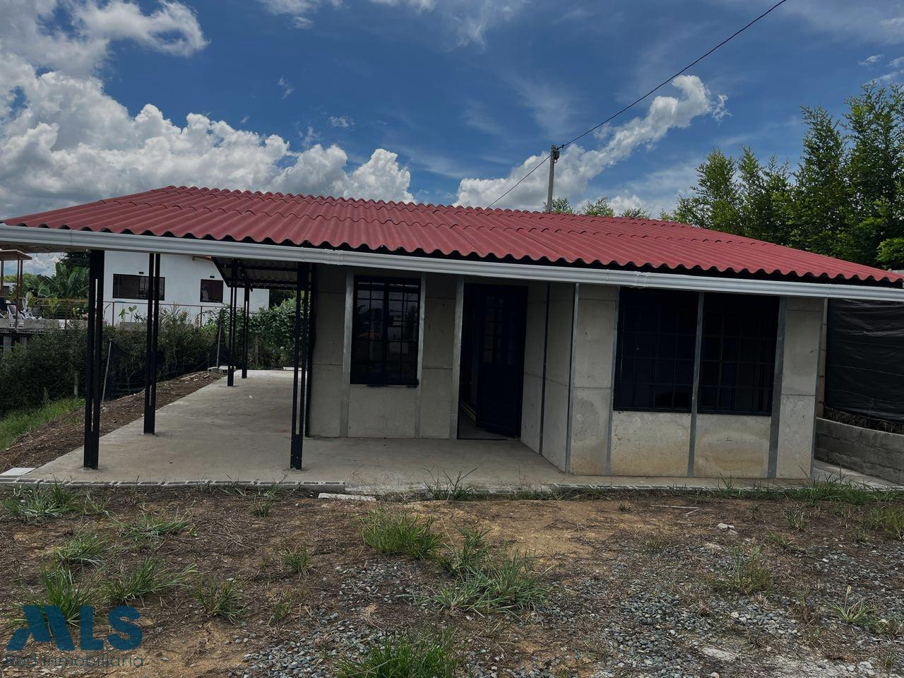 ESPECTACULAR LOTE CON CASA INDEPENDIENTE EN VENTA valle-del-cauca - alcala