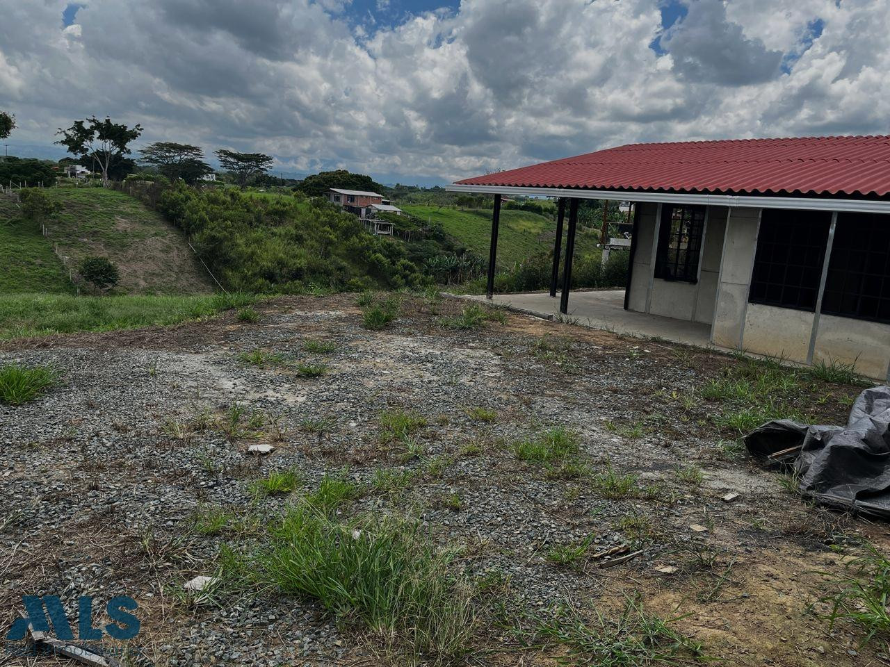 ESPECTACULAR LOTE CON CASA INDEPENDIENTE EN VENTA valle-del-cauca - alcala