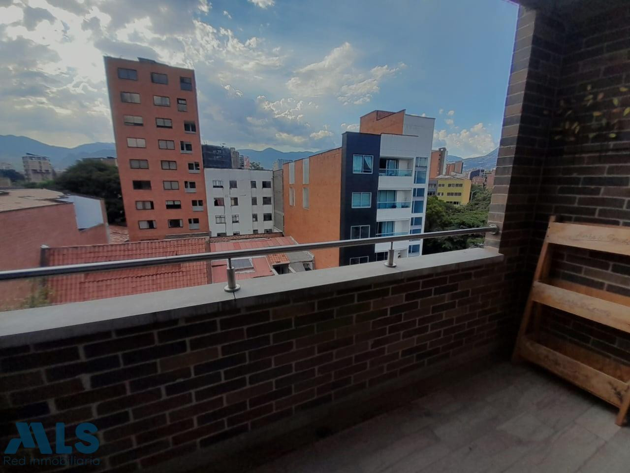 Se vende moderno apartamento en Laureles medellin - el nogal los almendros