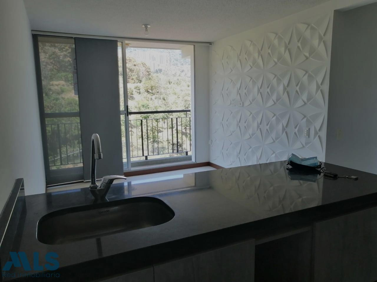 Apartamento con vista verde en Calazans Parte alta medellin - calasanz parte alta