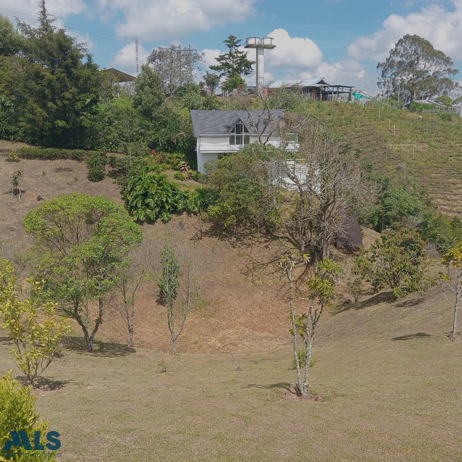 VENTA DE CASA FINCA MARINILLA marinilla - v chocho mayo