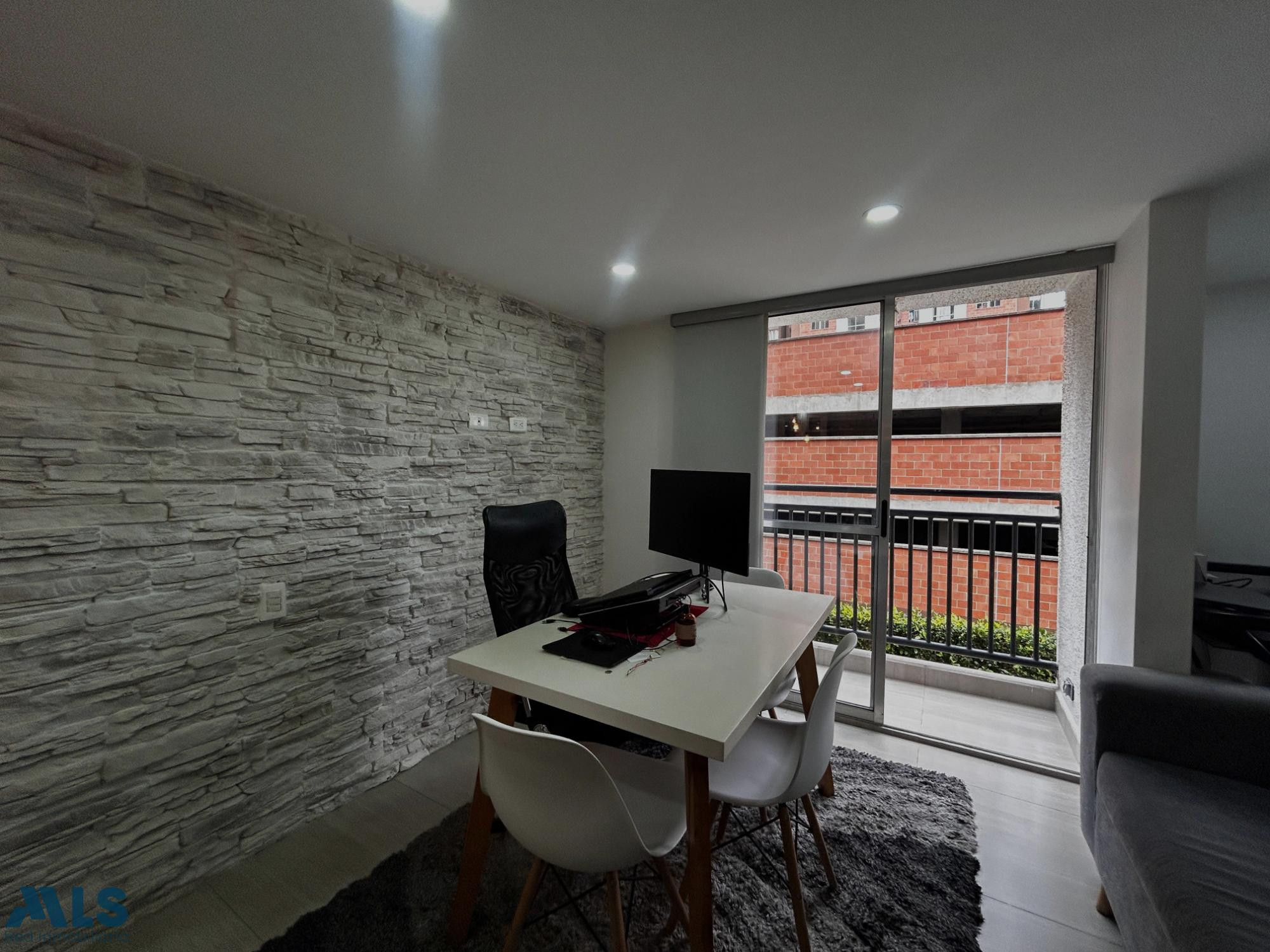 Apartamento en Unidad Cerrada con excelentes acabados bello - cabanas