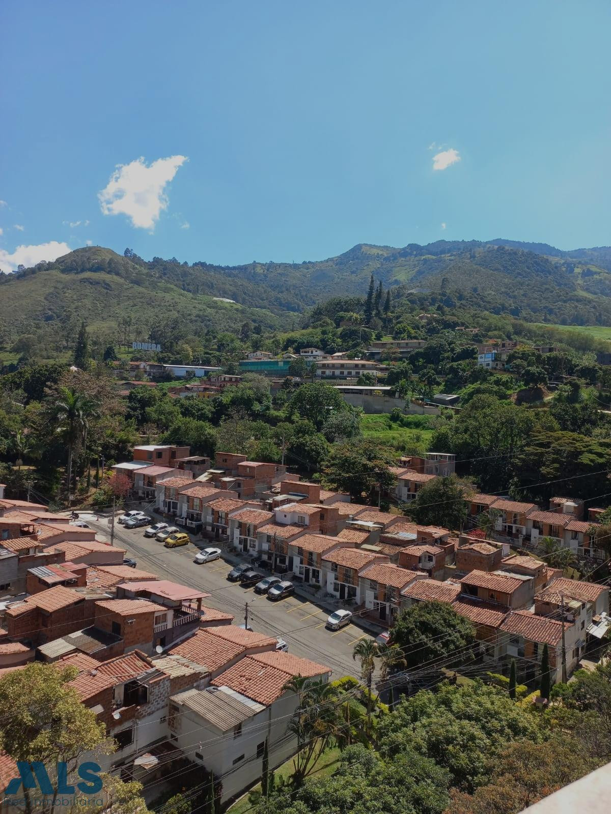 Apartamento en venta - para diseñar a tu gusto, y estrenar. bello - machado