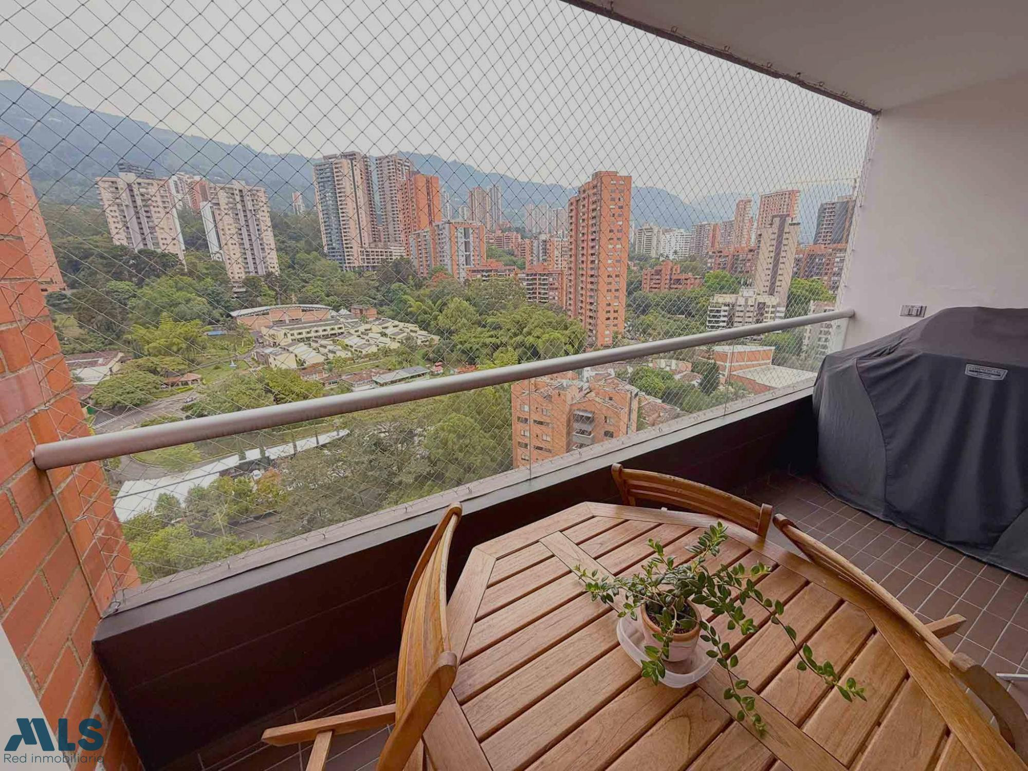 Apartamento con vista en Los Balsos medellin - los balsos no 1