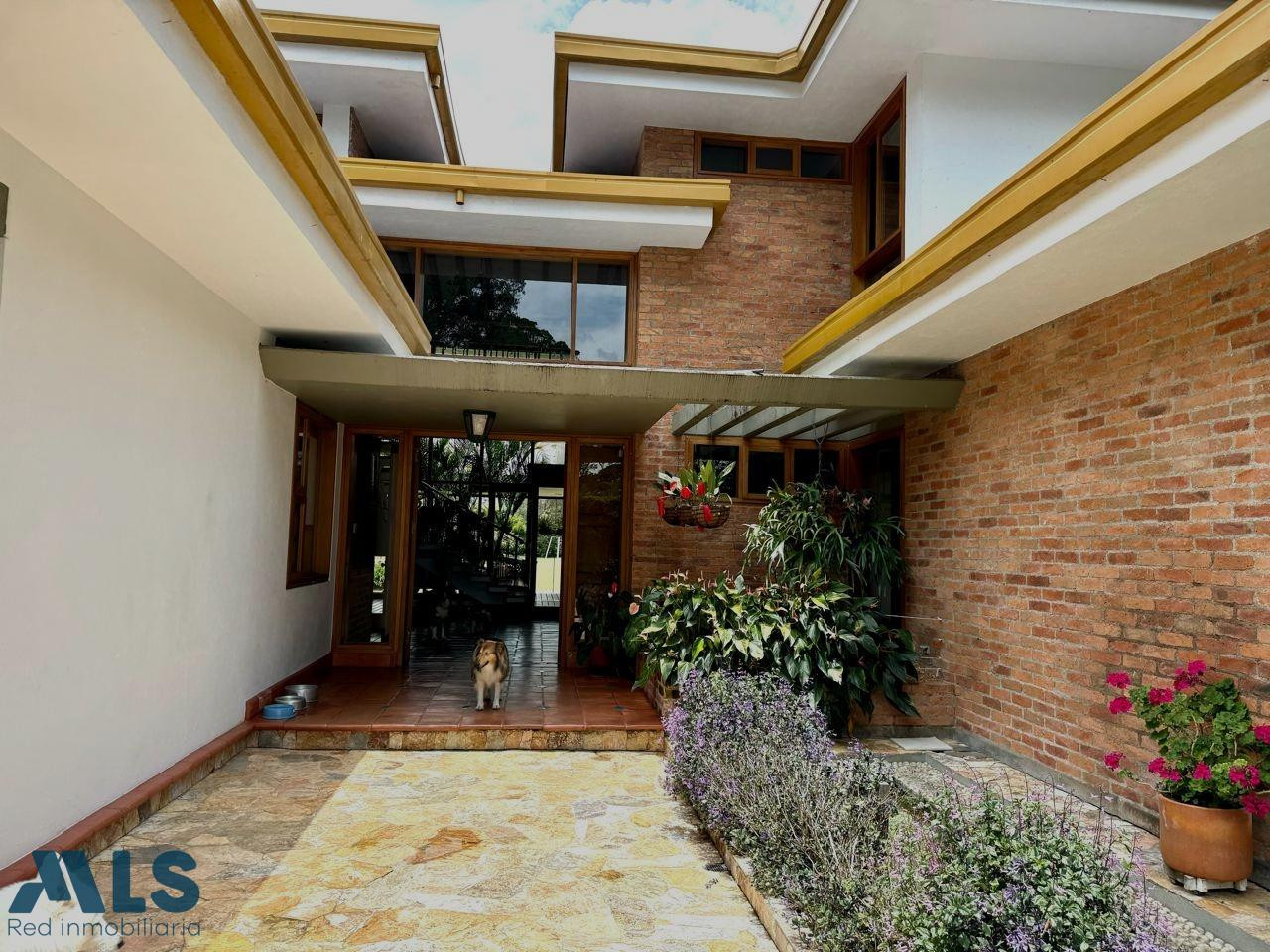 Vive el encanto de Llanogrande en esta majestuosa finca! llanogrande - v tres puertas