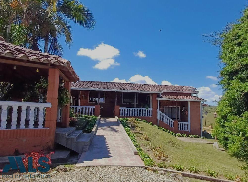 Finca de recreo Villa Olga el-penol - v marial