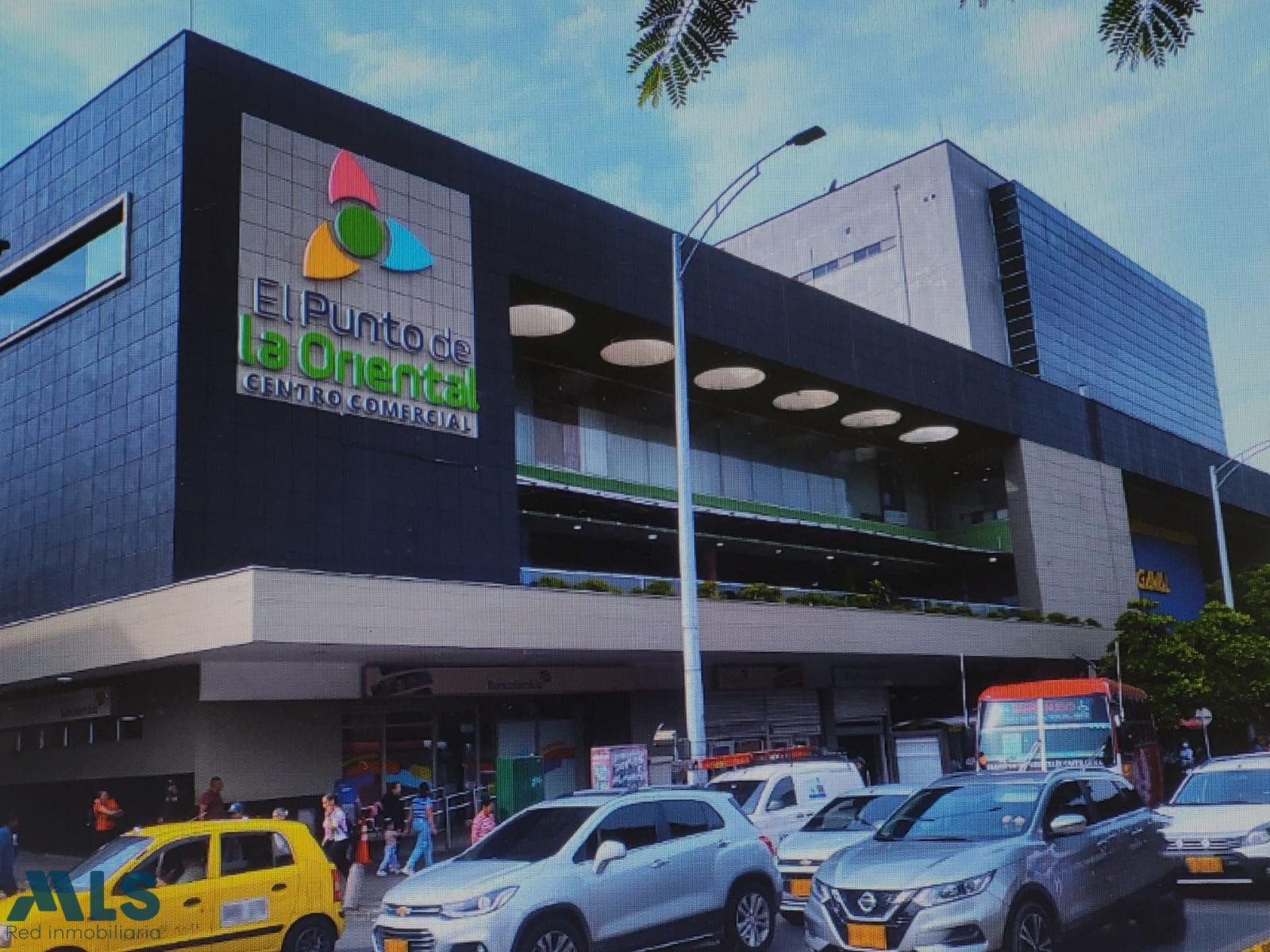 Excelente local rentando medellin - la candelaria