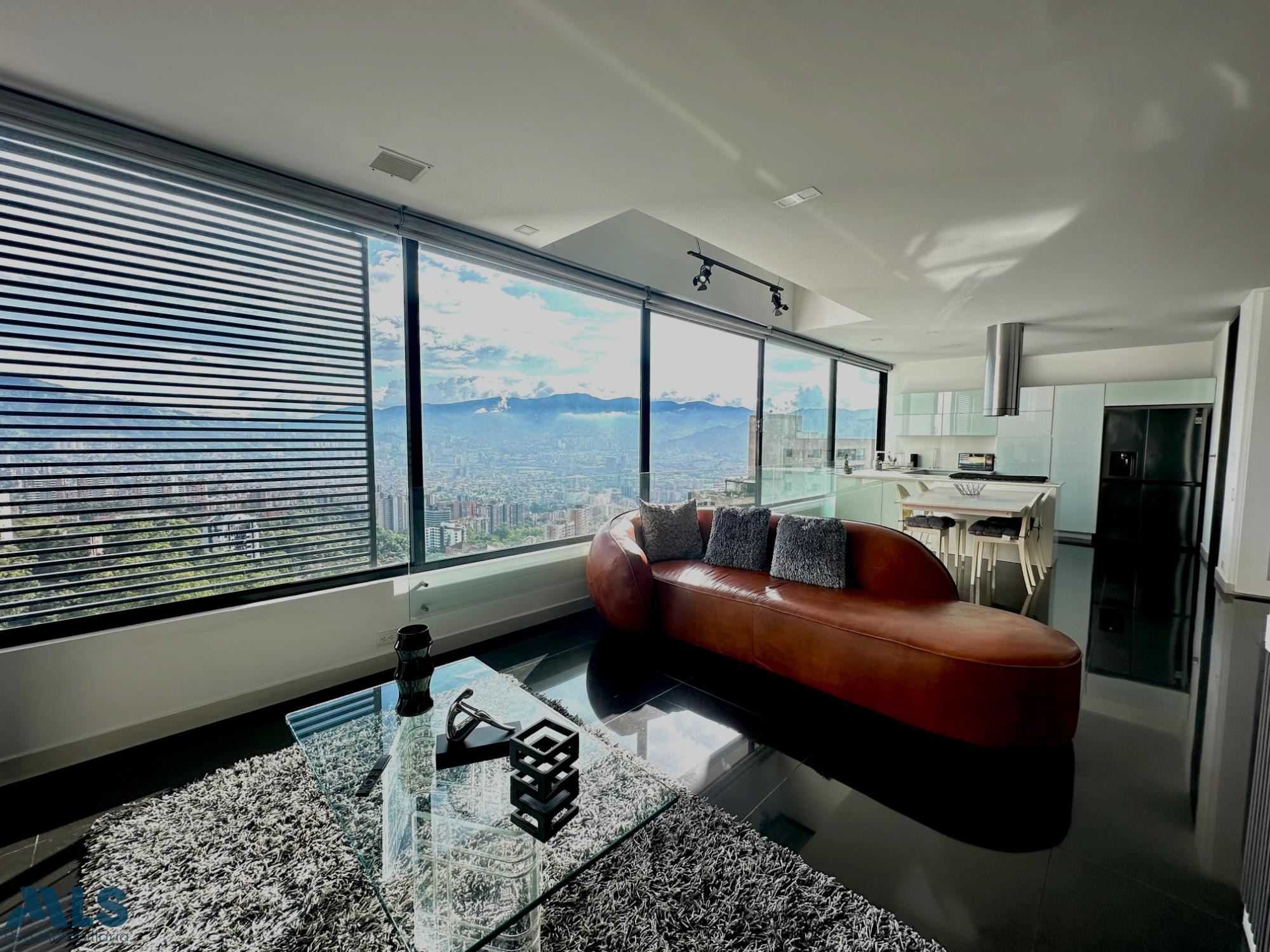 PENT HOUSE POBLADO EXCELENTE UBICACION medellin - san lucas