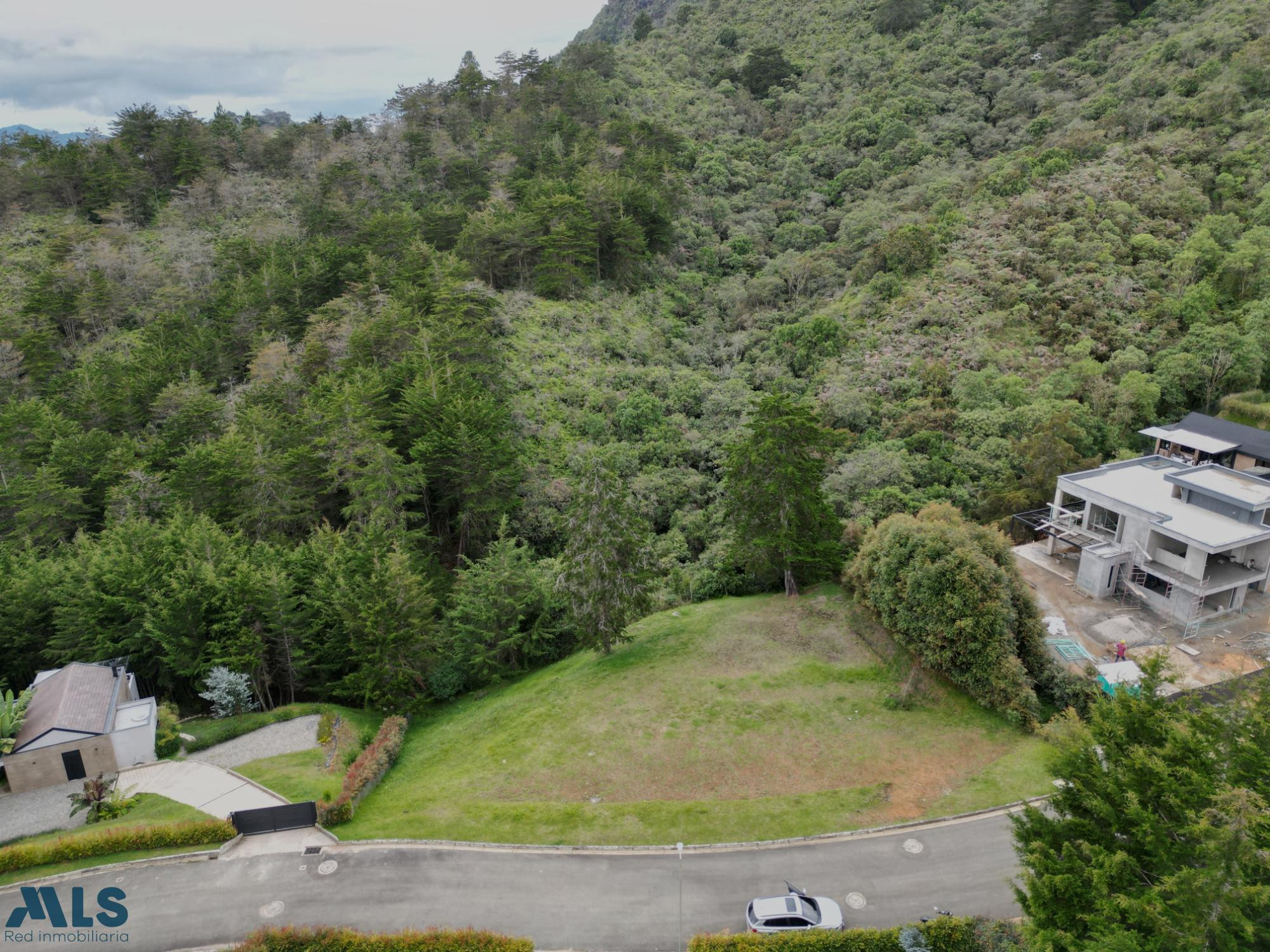 Lote en unidad cerrada muy aprovechable el-retiro - v el chuscal