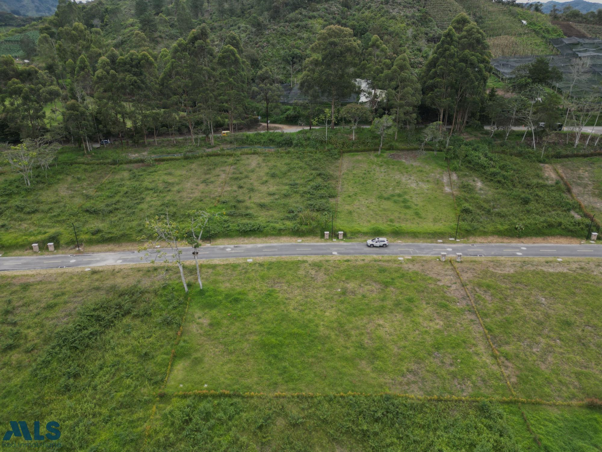 lote en unidad cerrada la ceja la-ceja - v el tambo