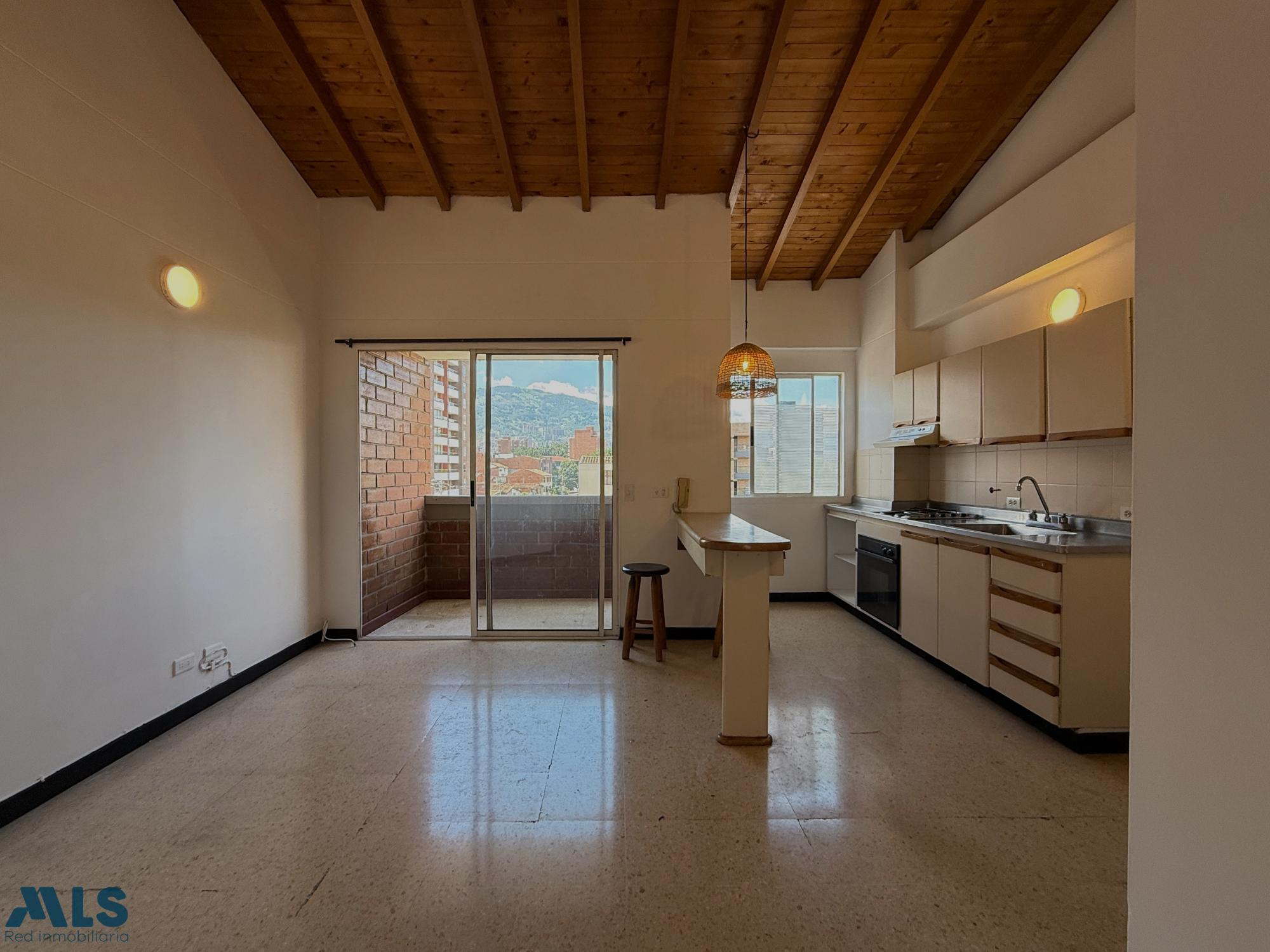 Apartaestudio en venta en la Castellana medellin - la castellana