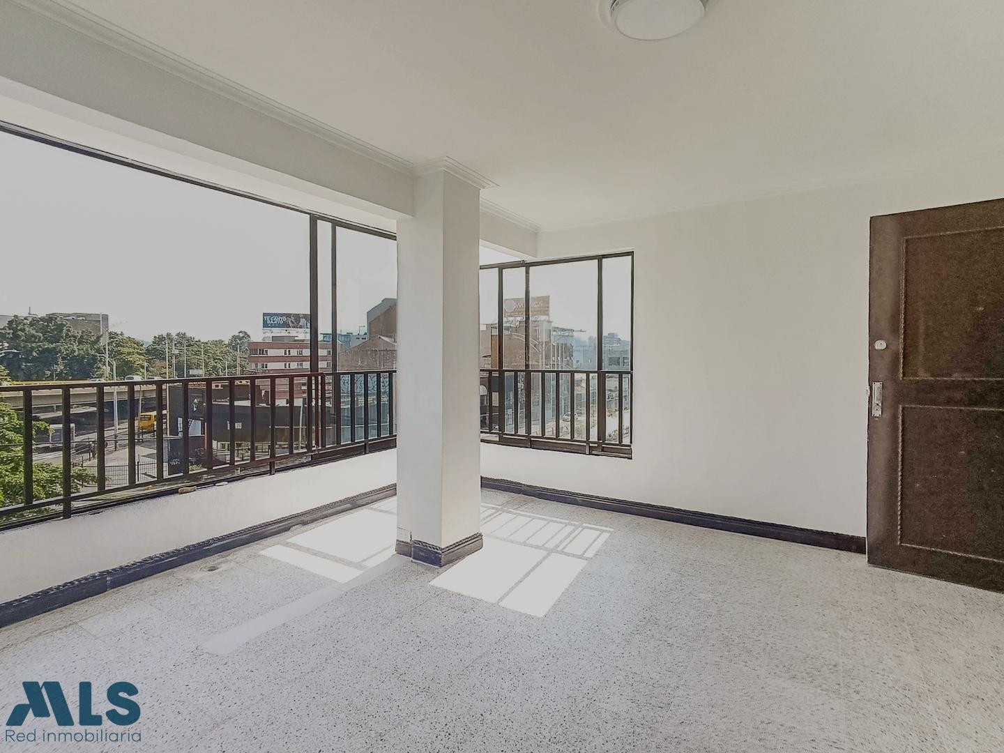 Amplio apartamento segundo piso en belen aliadas medellin - aliadas