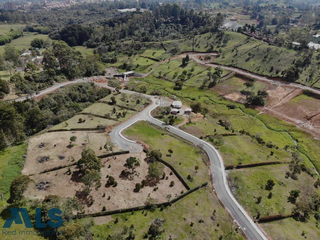 HERMOSO LOTE EN PARCELACIÓN, POR EL RECINTO QUIRAMA el-carmen - rural