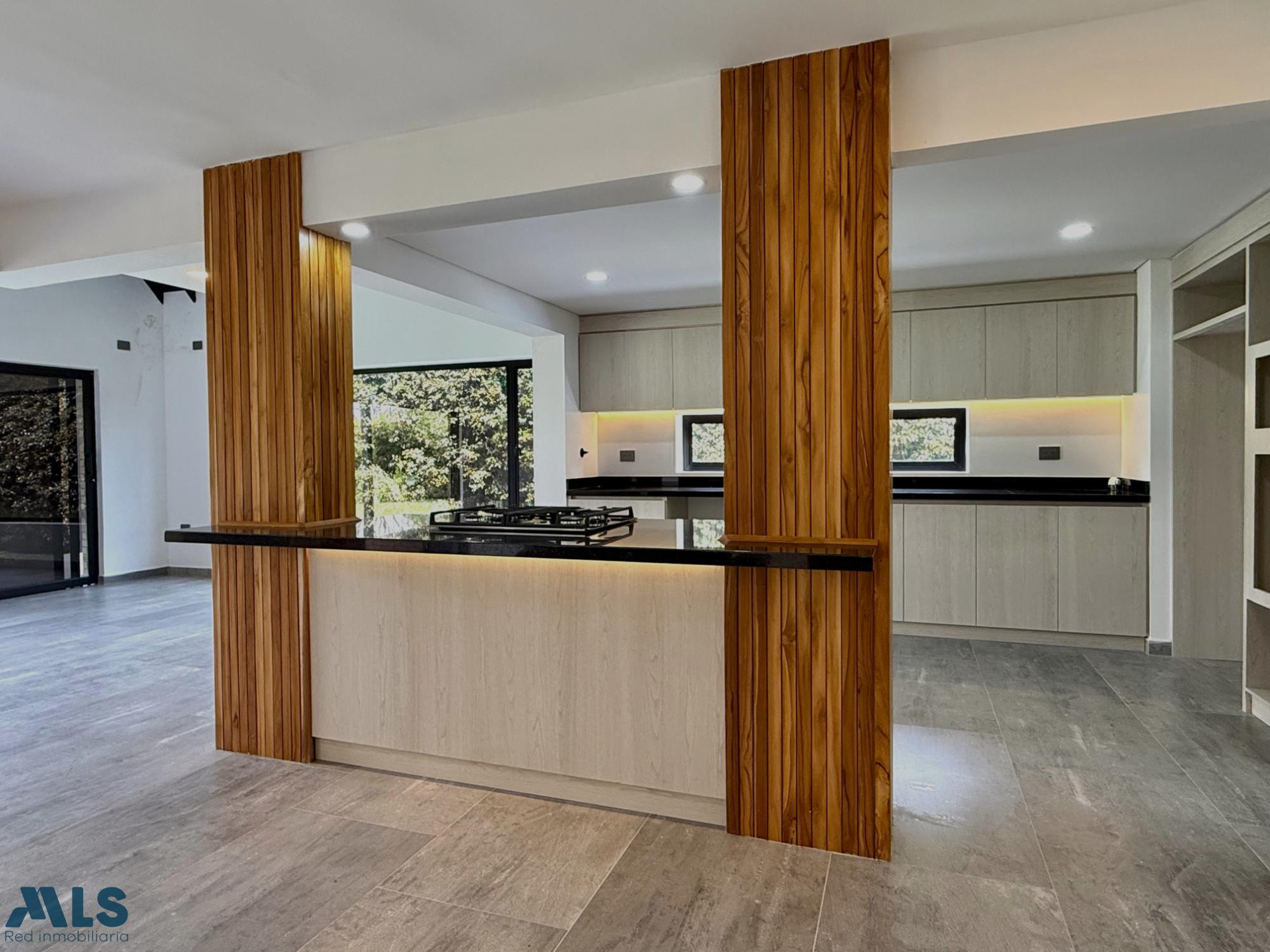 Hermosa casa campestre remodelada en Llanogrande rionegro - llanogrande