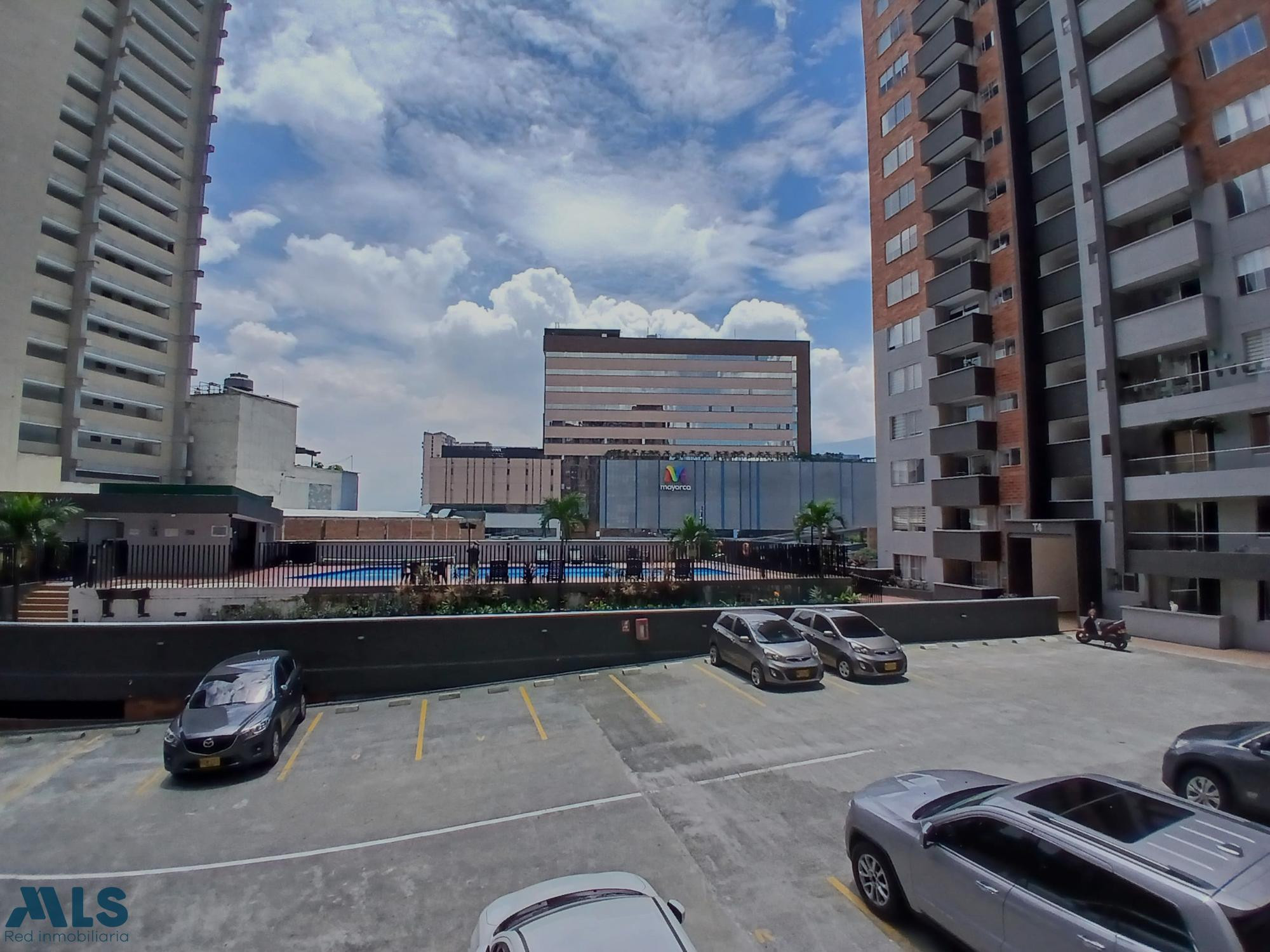 apartamento disponible a pocos pasos del centro comercial mayorca sabaneta - mayorca