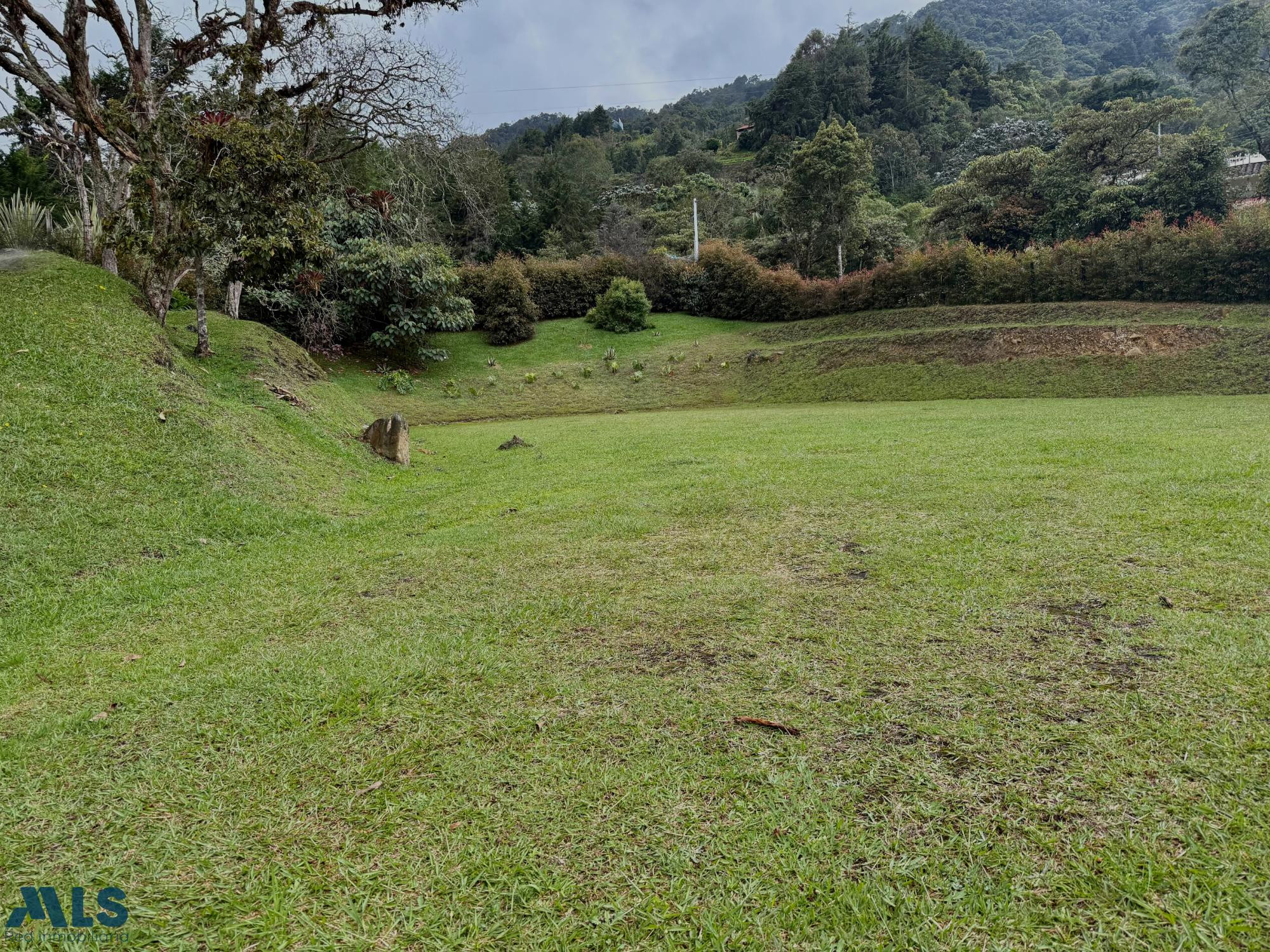 HERMOSO LOTE EN MEDIO DE RESERVA NATURAL EN SAJONIA rionegro - v yarumal
