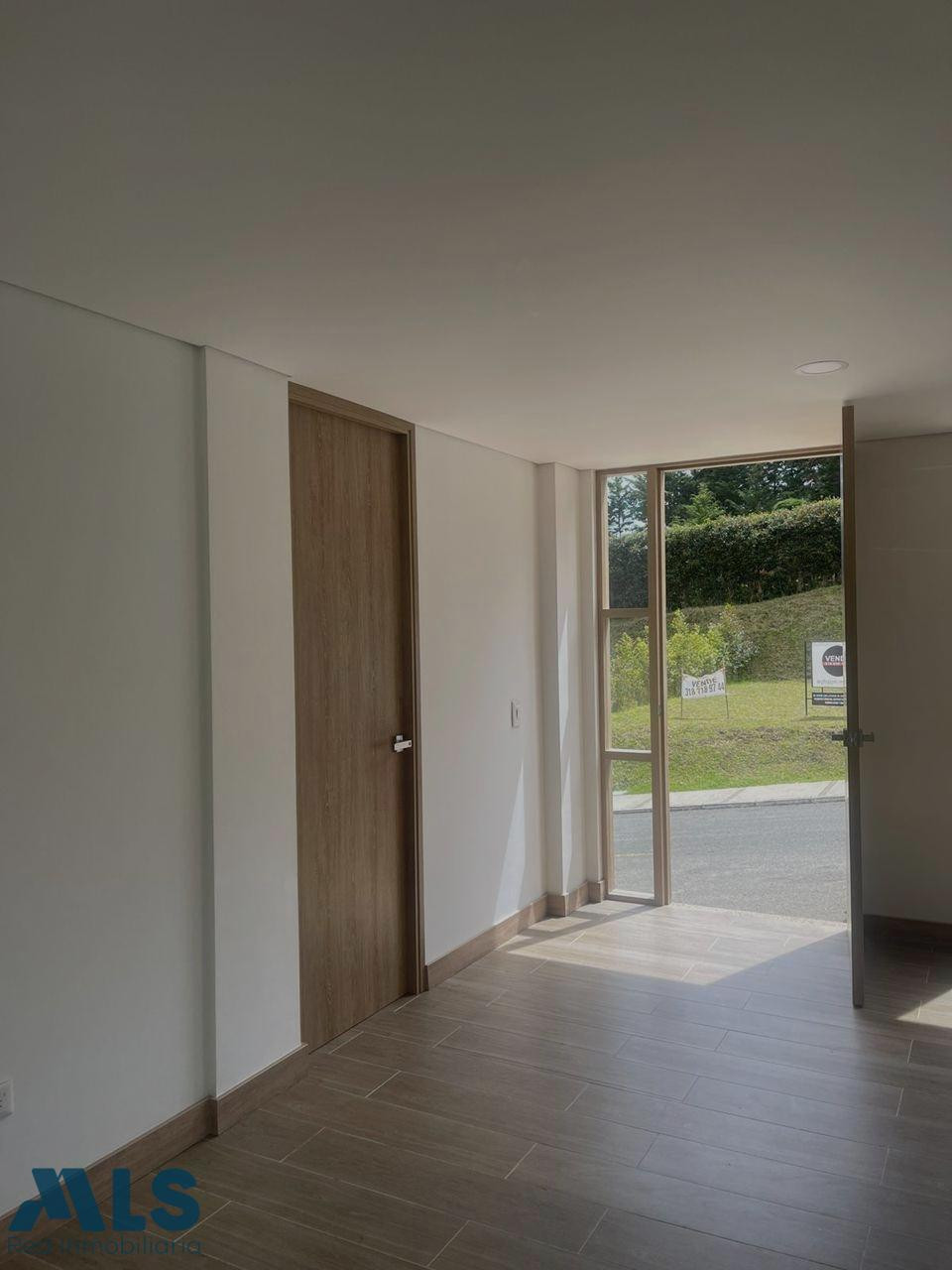 Casa en Venta en Parcelación – El Retiro, Antioquia cerca a La Fe el-retiro - corredor la fe el retiro