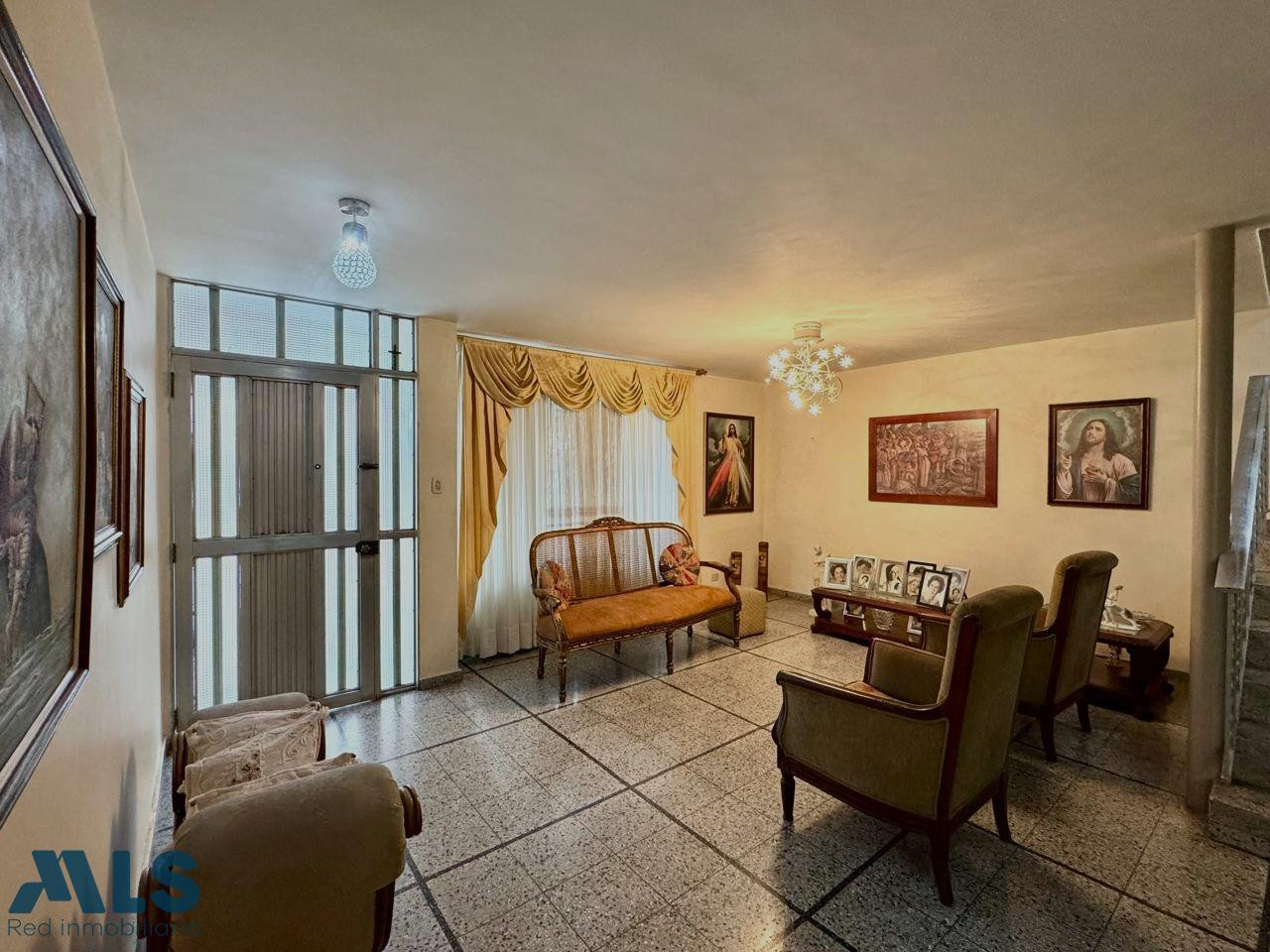 Casa lote en ubicación estratégica en Laureles – Barrio el Nogal medellin - nogal
