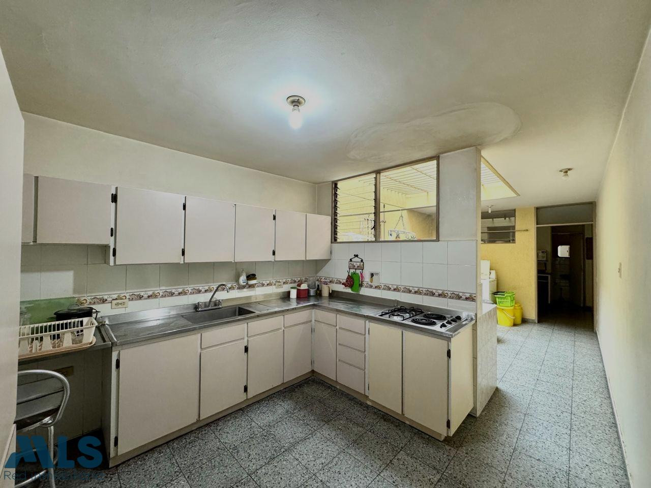 Casa lote en ubicación estratégica en Laureles – Barrio el Nogal medellin - nogal