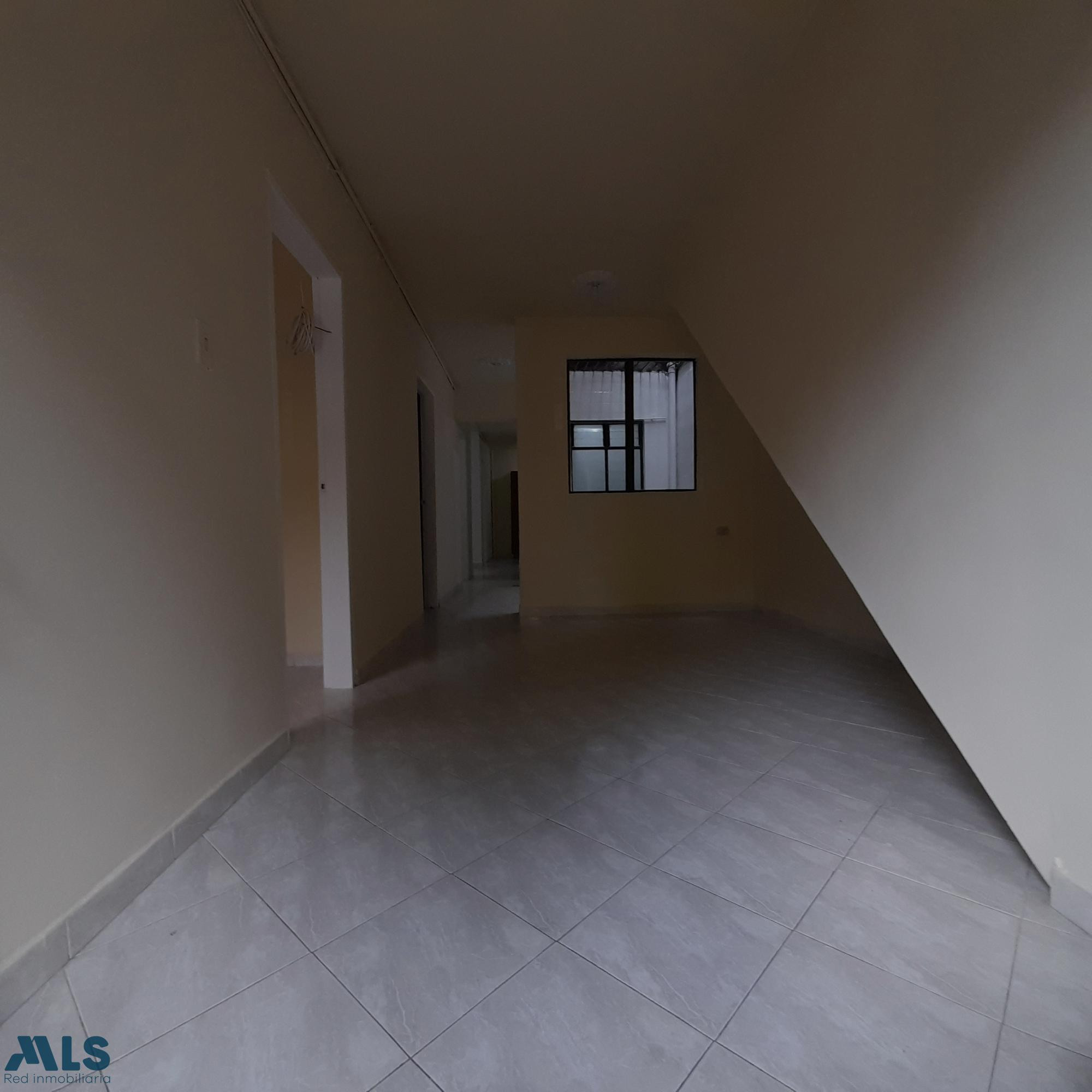 Casa primer piso en Cristo Rey medellin - cristo rey