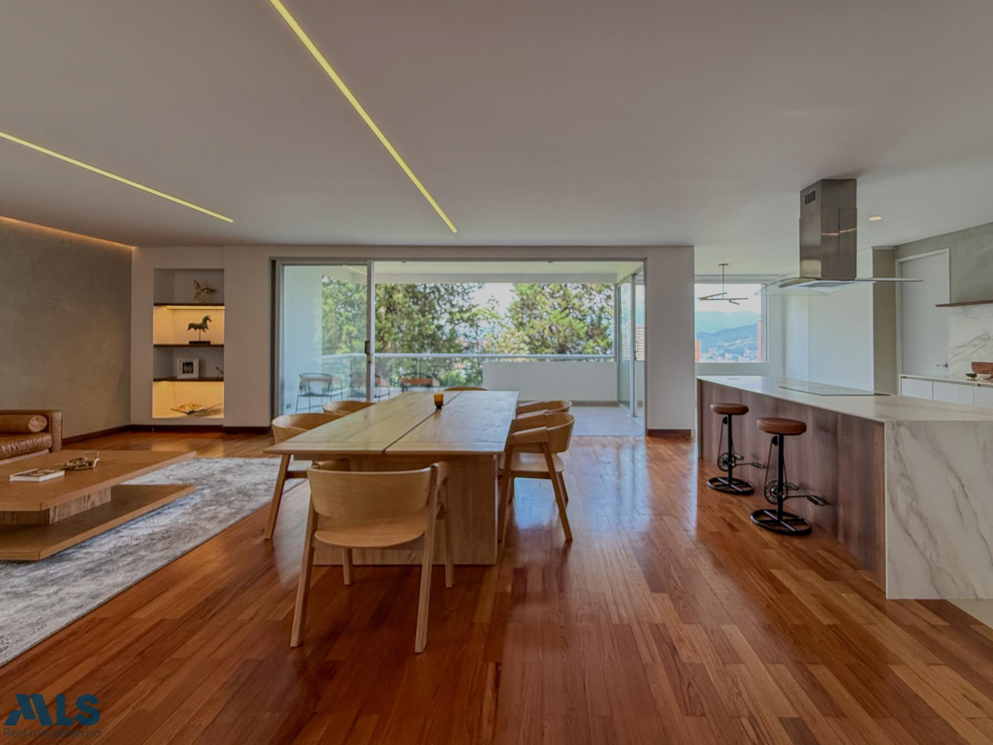 EXCLUSIVO APARTAMENTO EN EL POBLADO medellin - la calera