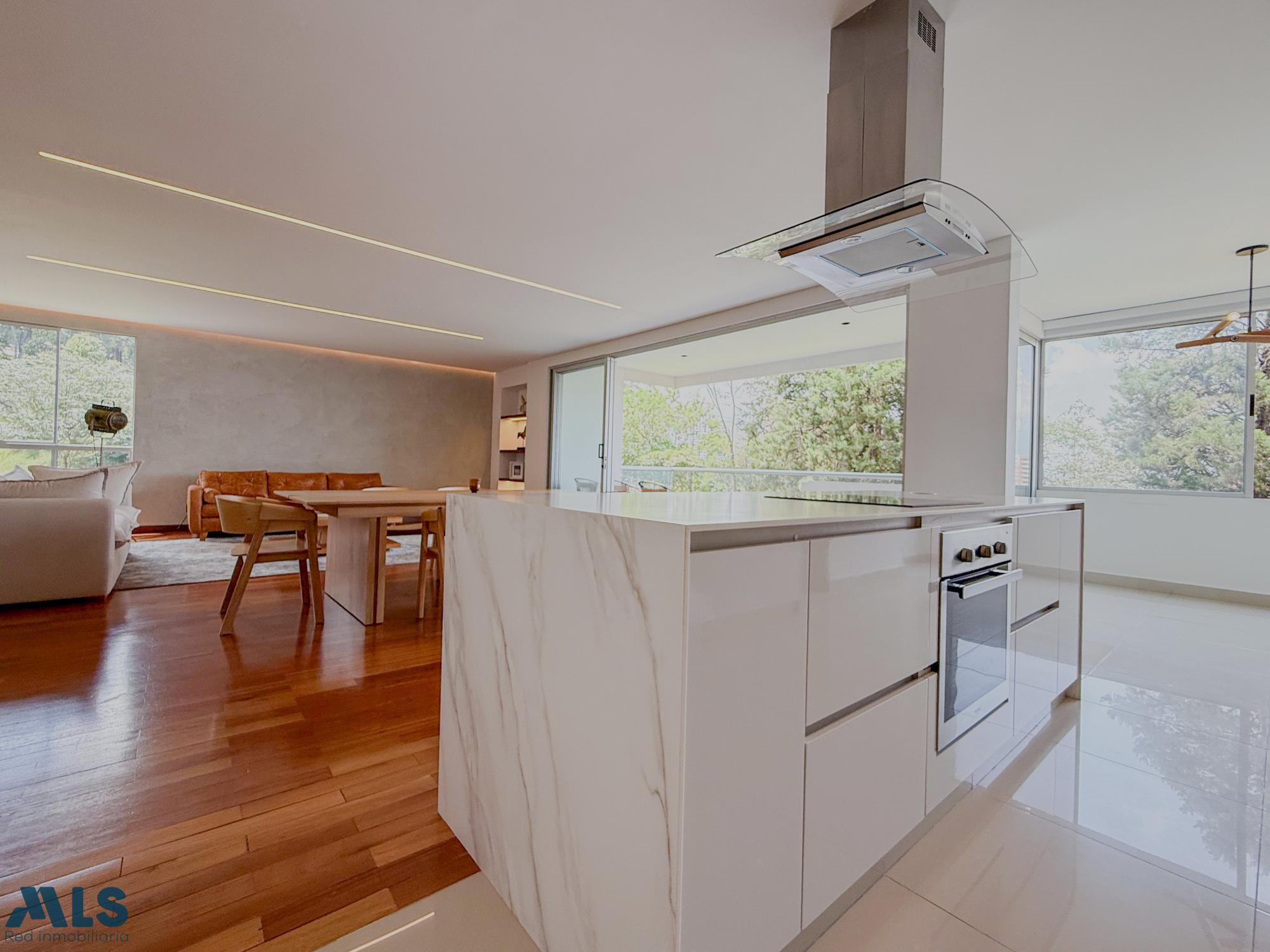 EXCLUSIVO APARTAMENTO EN EL POBLADO medellin - la calera