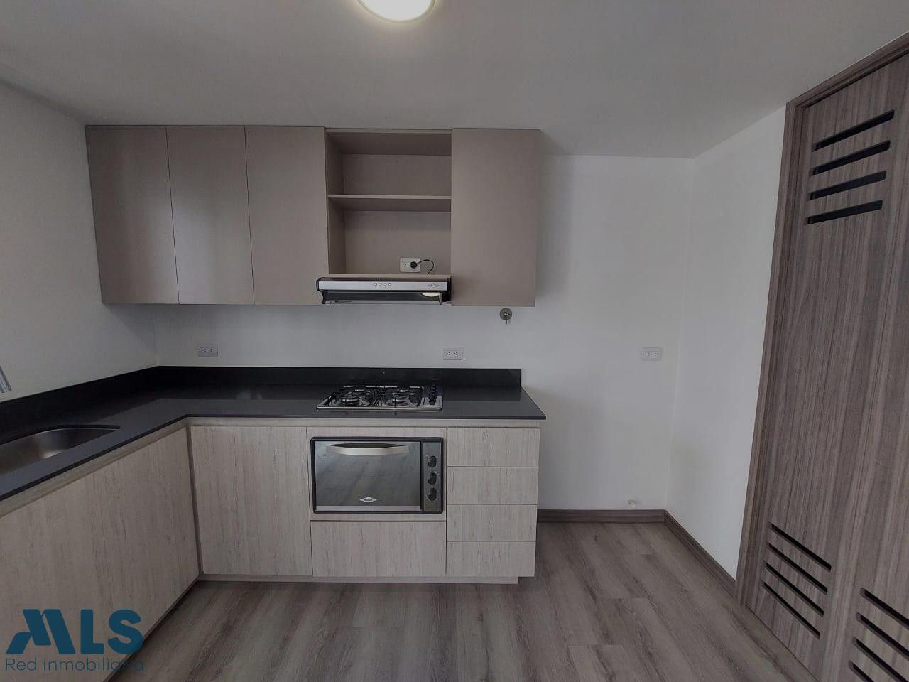 INMUEBLE PARA CESION DE VENTA - FOTOS DEL MODELO COMO QUEDA TERMINADO. medellin - las palmas