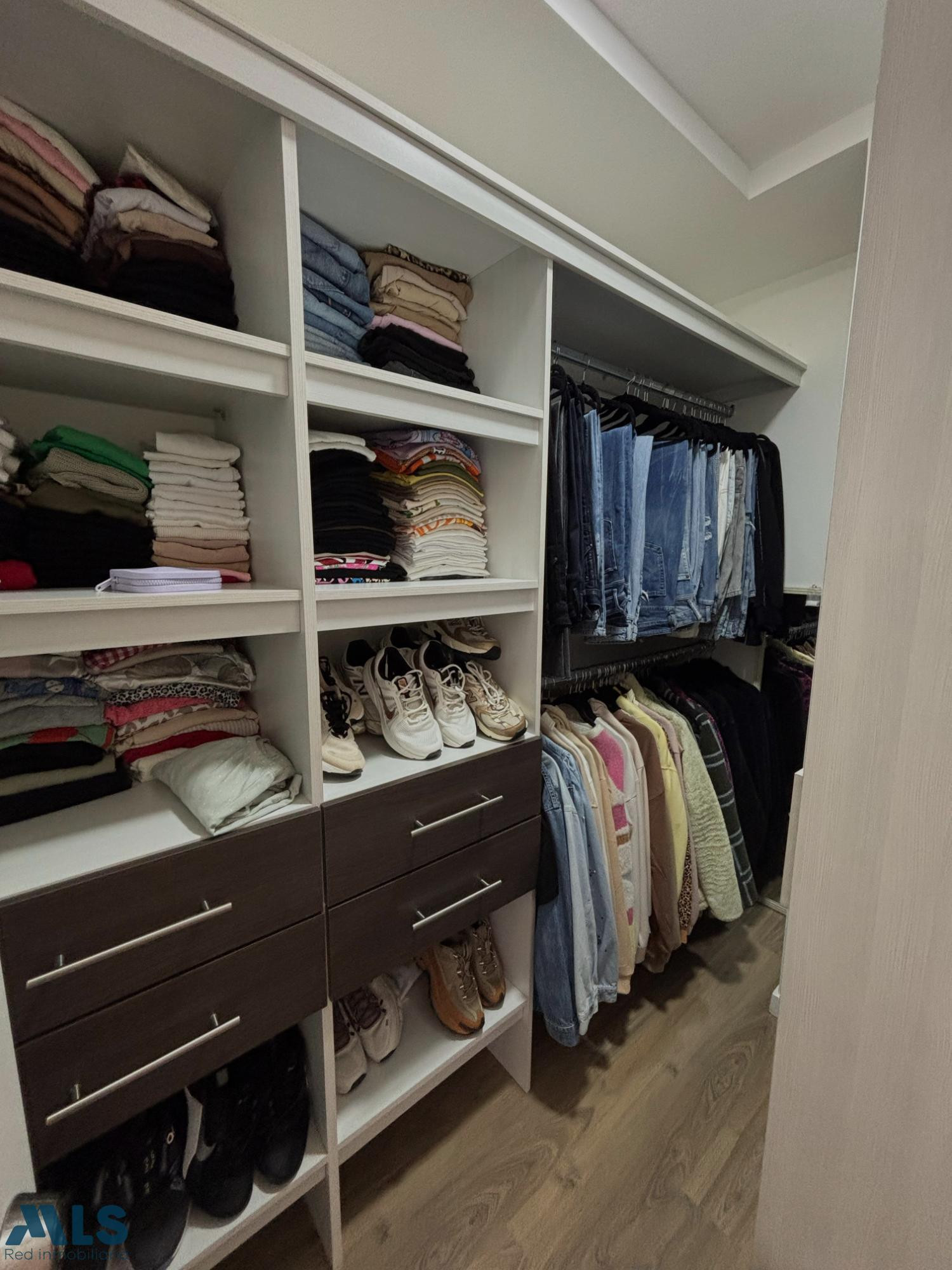 Hermoso apartamento en la Loma del Esmeraldal envigado - el esmeraldal