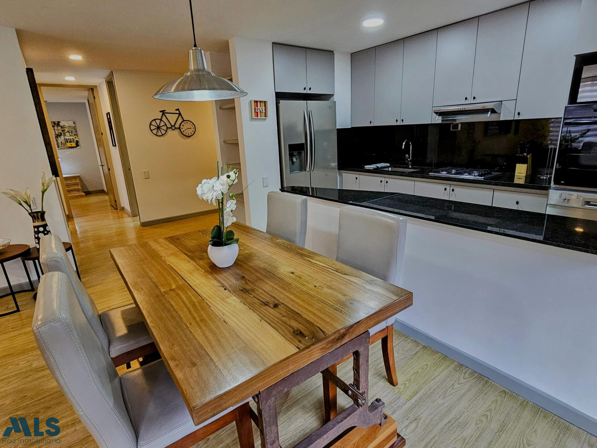 Apartamento moderno llave en mano en ubicación excepcional medellin - lalinde