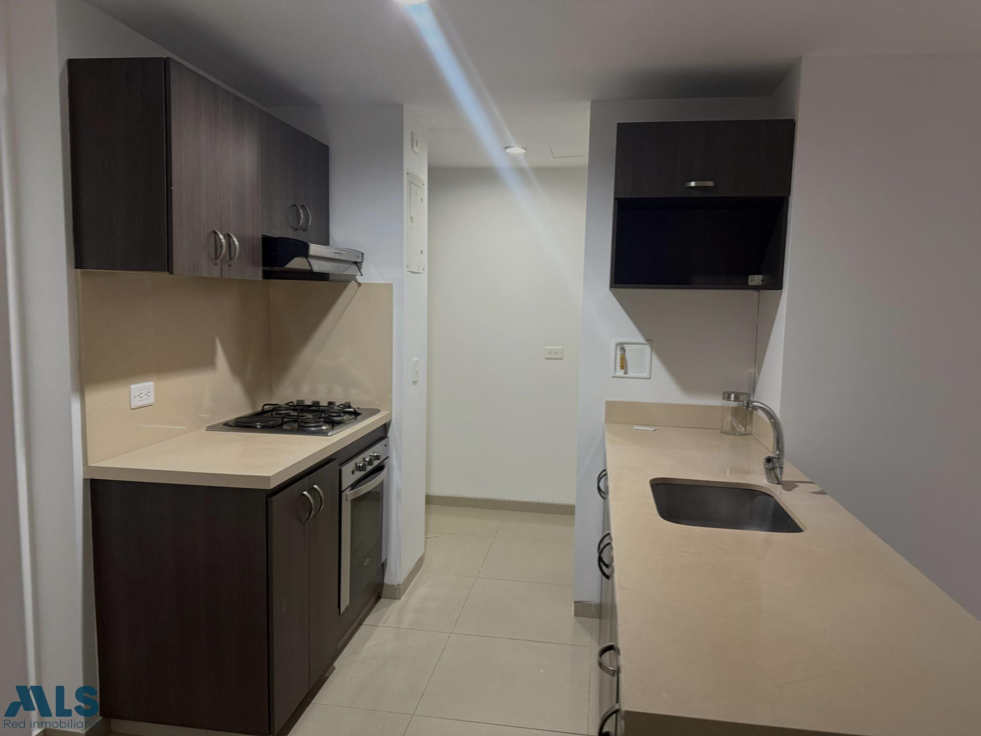 Apartamento en sabaneta sabaneta - loma de san jose