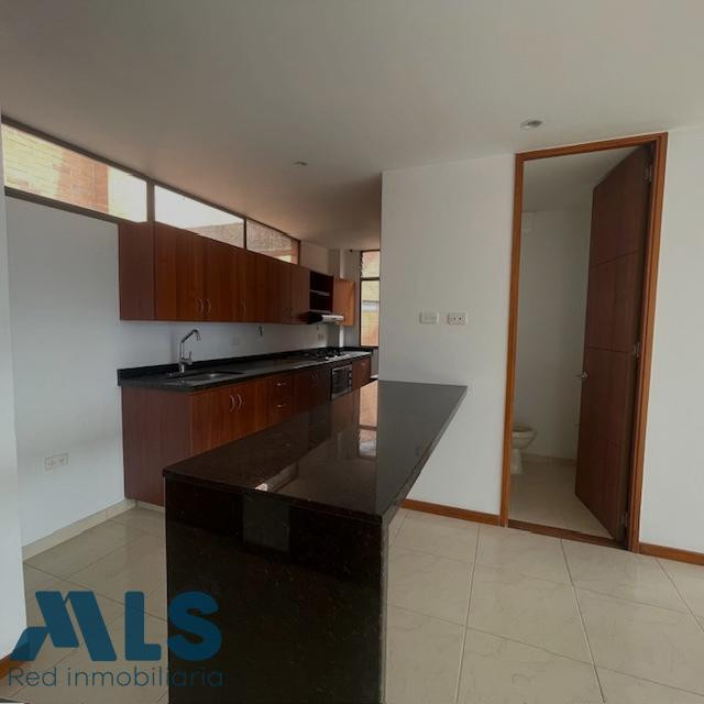 Apartamento Dúplex con excelente ubicación medellin - loma del encierro