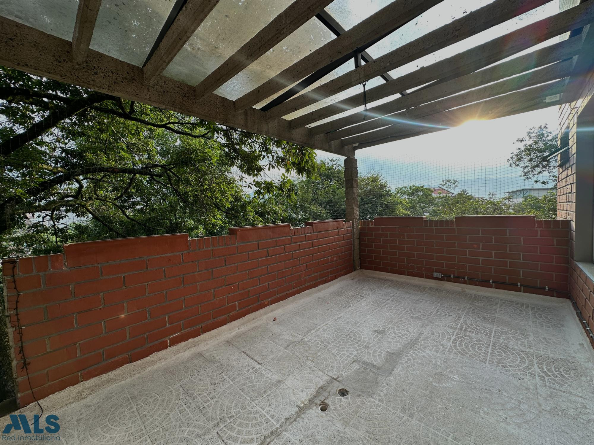 APARTAMENTO EN LALINDE CON GENEROSA TERRAZA medellin - lalinde