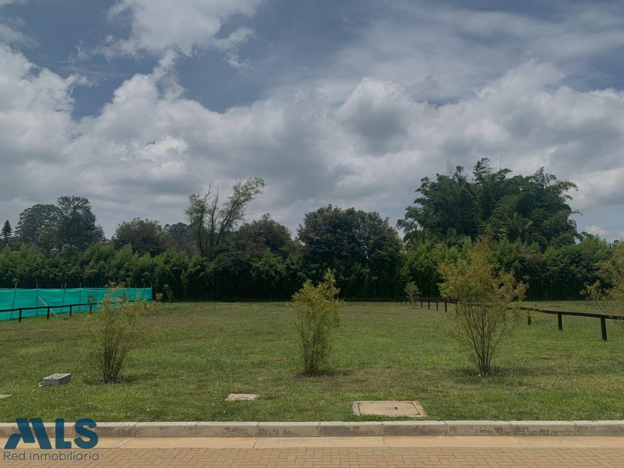Construye la casa de tus sueños en Llanogrande rionegro - v cabeceras
