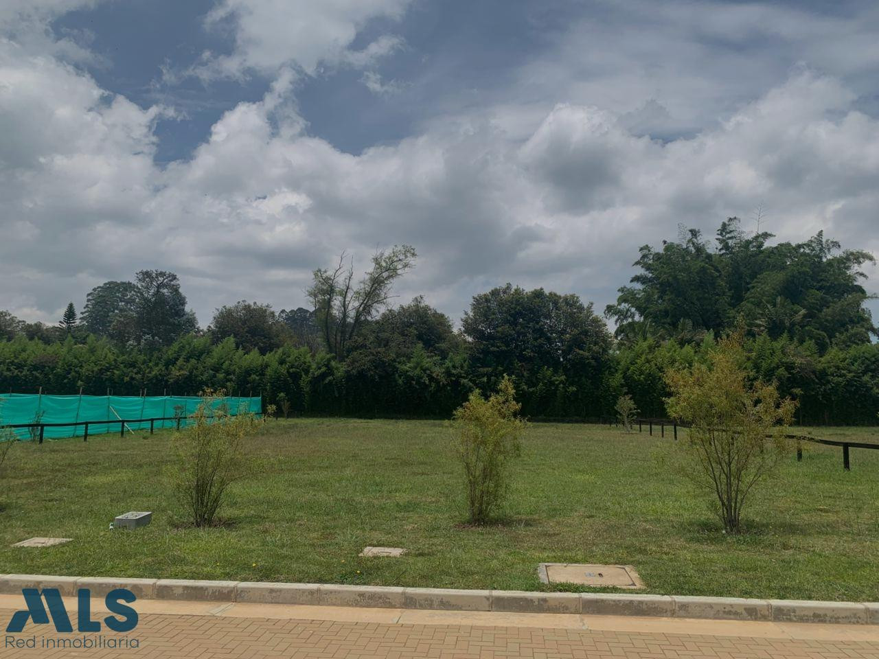 Construye la casa de tus sueños en Llanogrande rionegro - v cabeceras