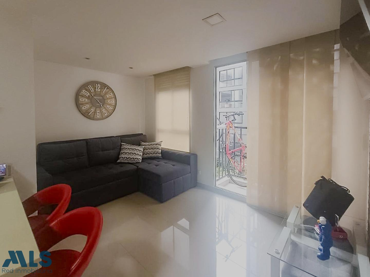Apartamento en unidad cerrada medellin - calasanz parte alta