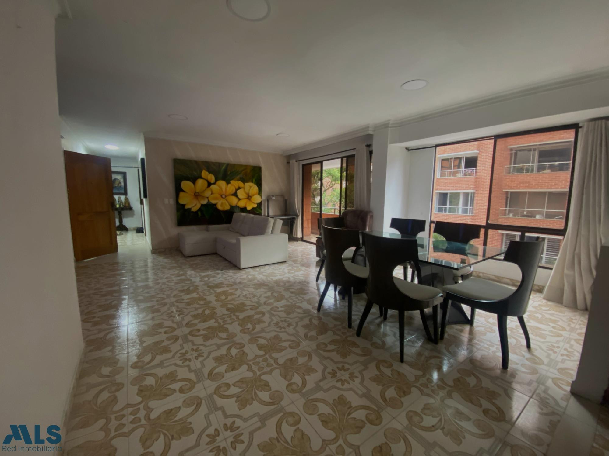 Vive el espacio y la comodidad en Laureles medellin - las acacias