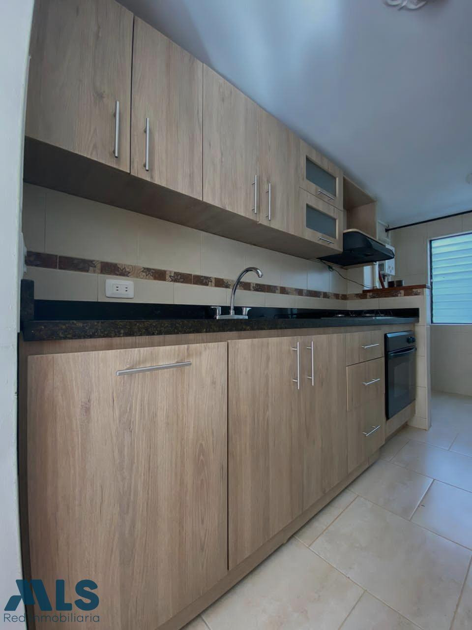 Apartamento en Laureles cerca a Santa Teresita medellin - laureles