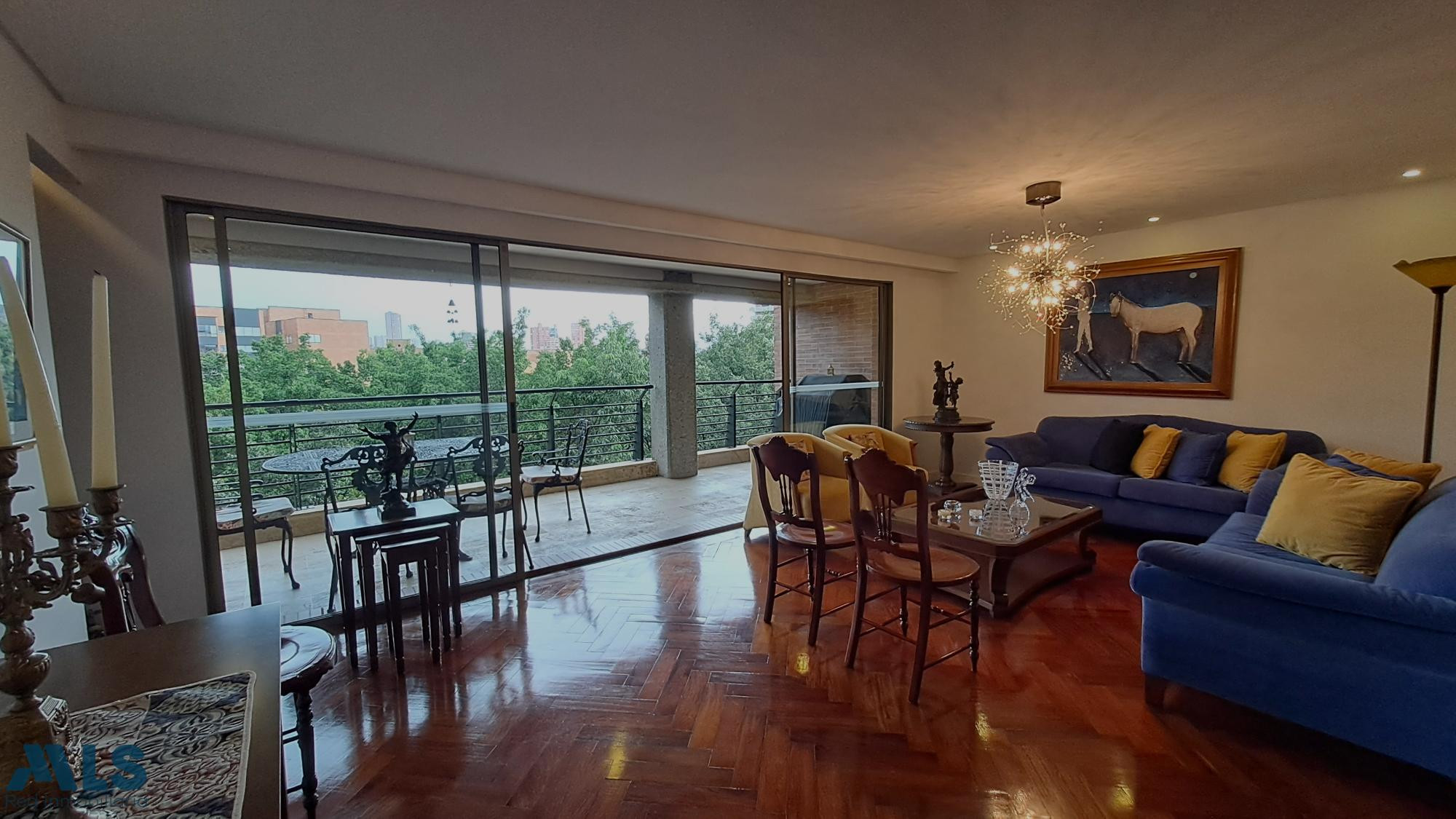 Cerca a Provenza medellin - las lomas no 1