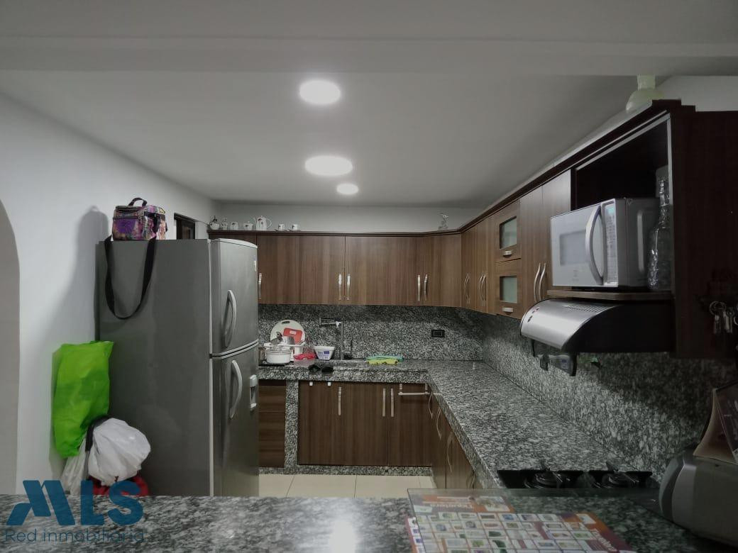 CASA CON EXCELENTE UBICACION medellin - aliadas