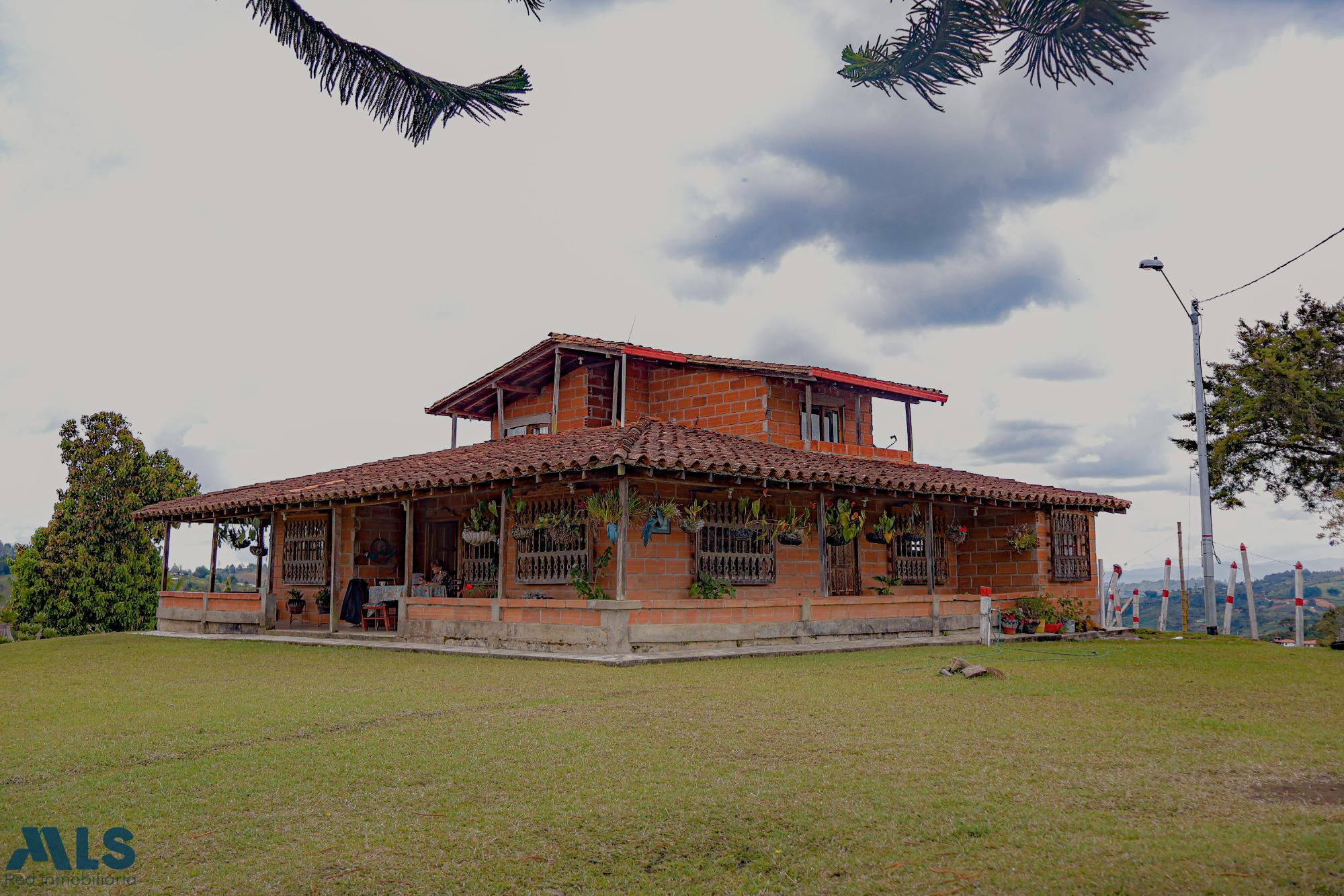 Casa - Lote en Venta san-vicente - urbano