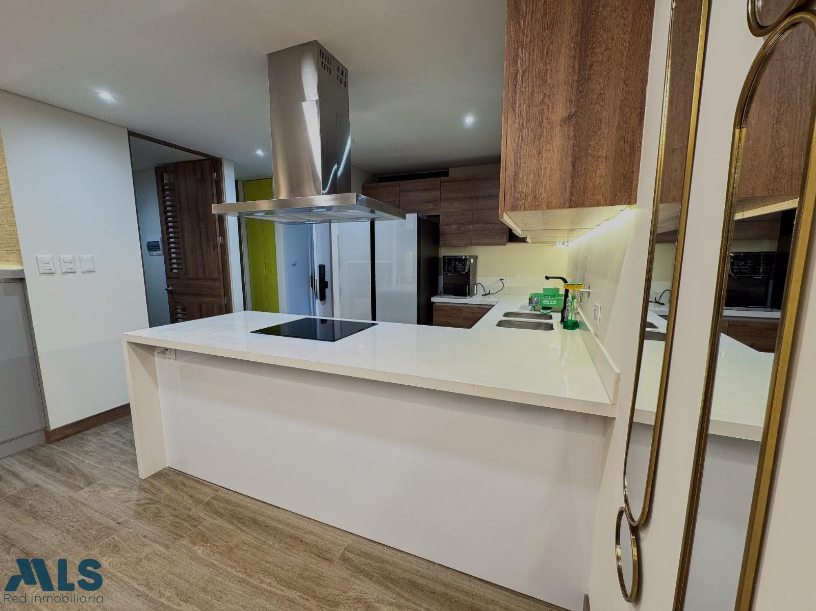 Excelente Apto en venta en Ciudad del Rio medellin - ciudad del rio